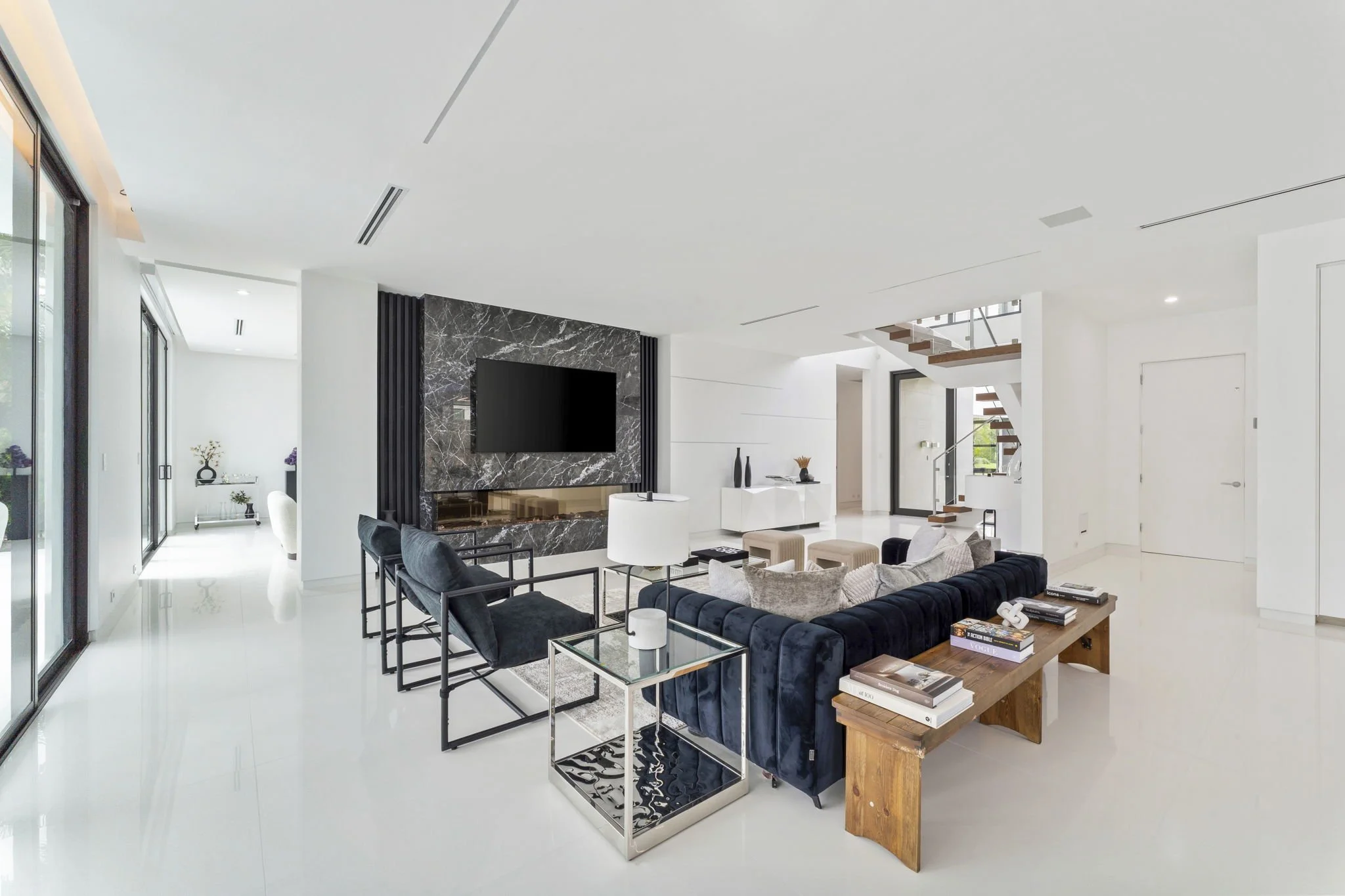 19-web-or-mls-4232-w-tradewinds-ave.jpg