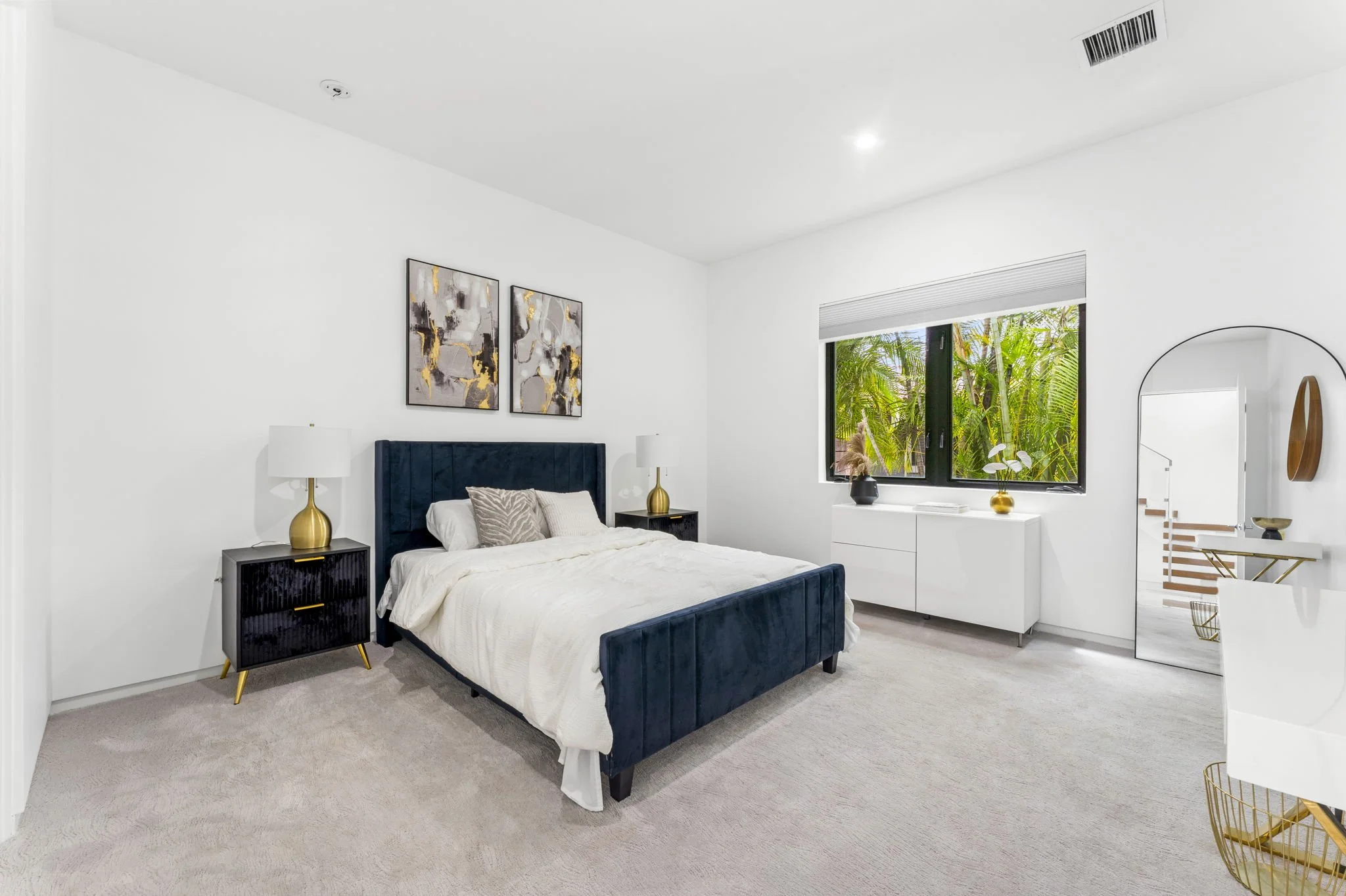 54-web-or-mls-4232-w-tradewinds-ave.jpg