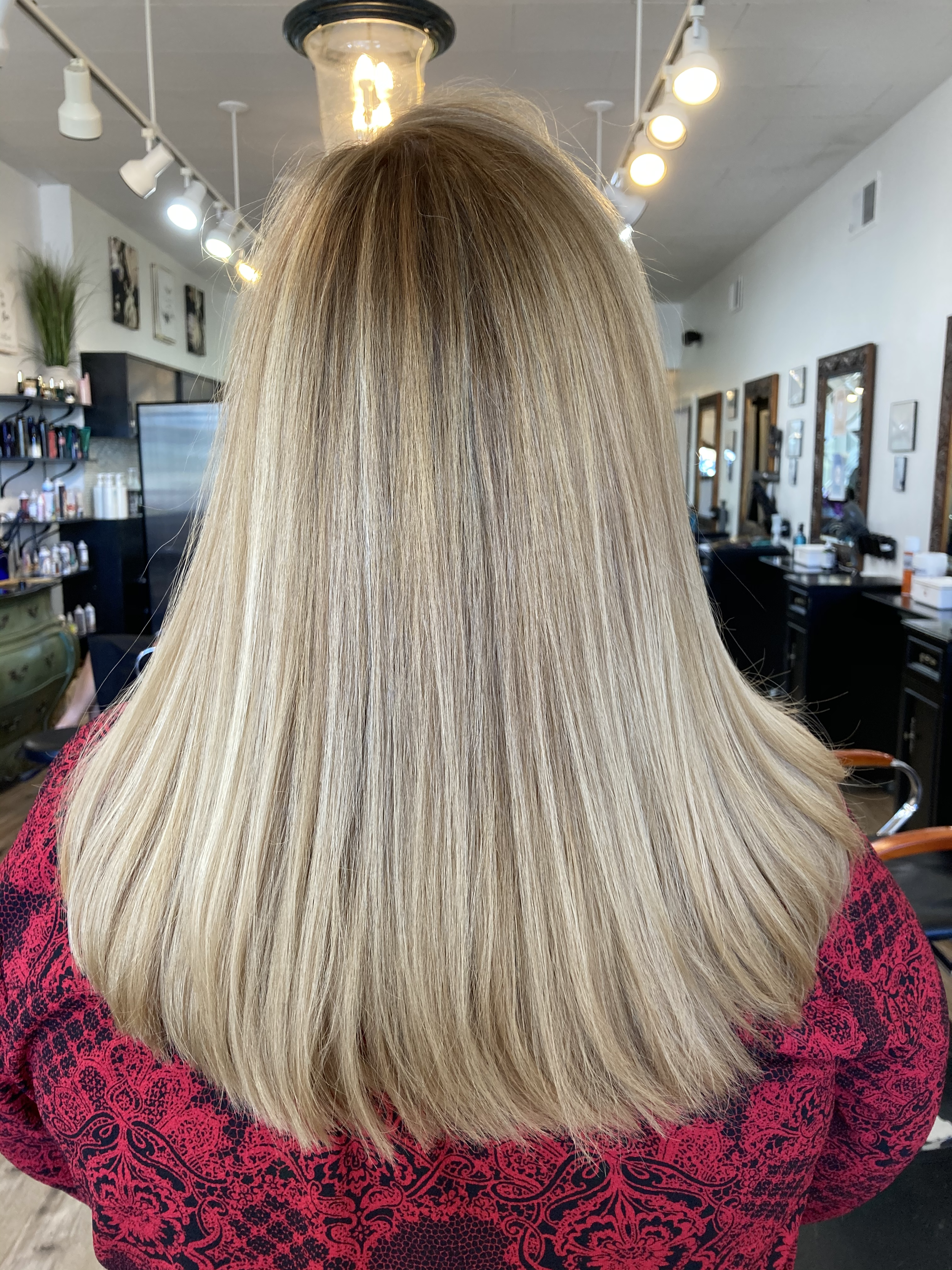 lighter blonde.png