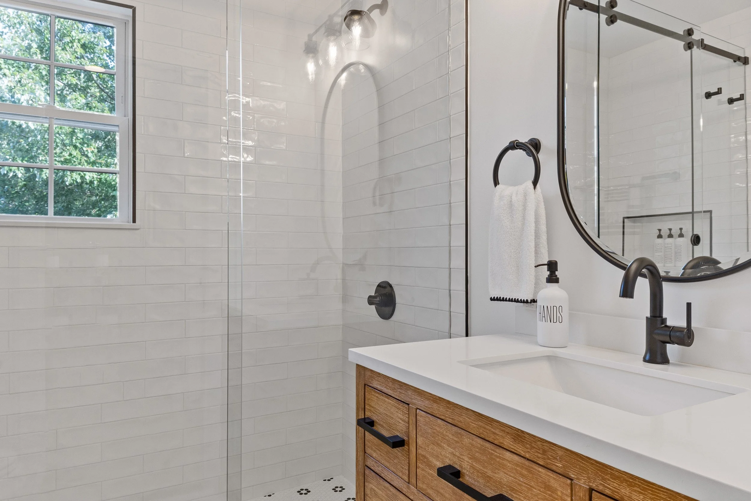 New renovated Guest bathroom upstairs .jpg
