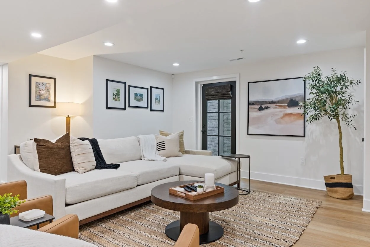 Basement lounge area and seperate entrance .jpg