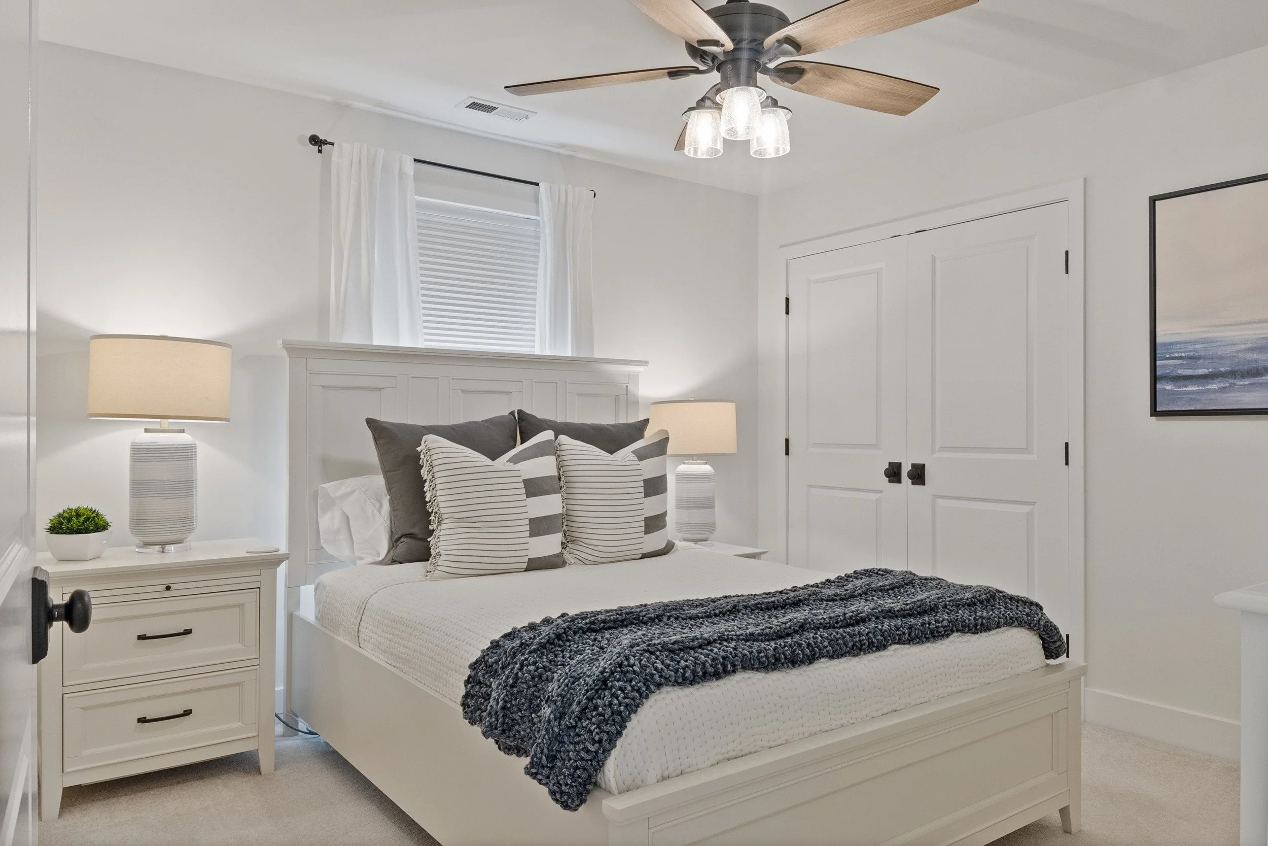 120_16a s cherry grove ave-9186.jpg