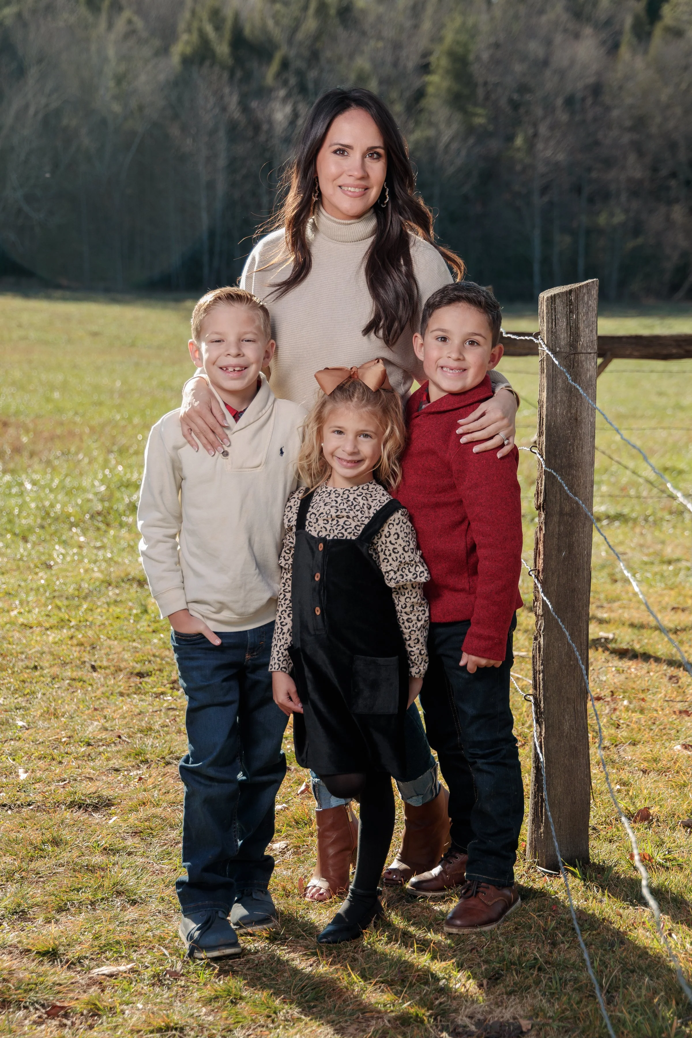 family-session-mother-children-cades-cove-smokies.jpg