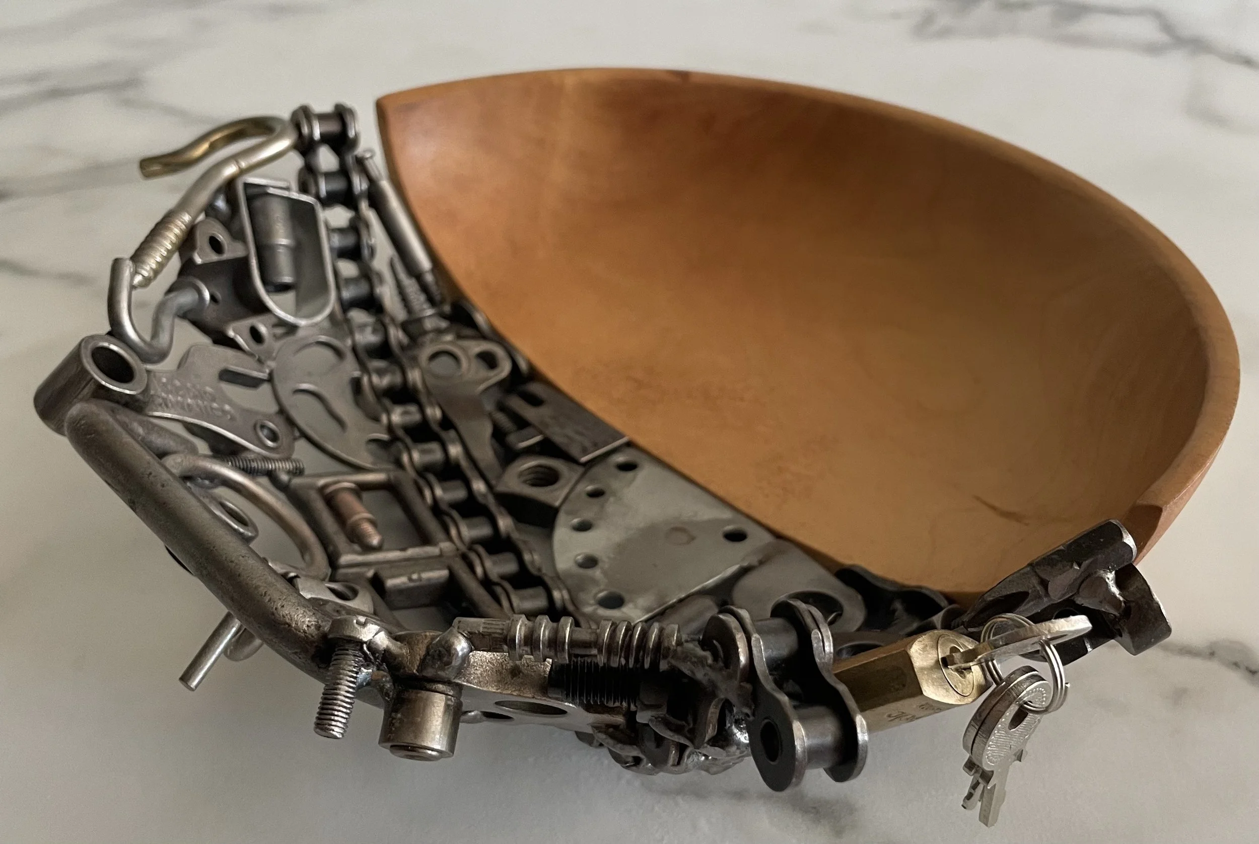 Pieces bowl