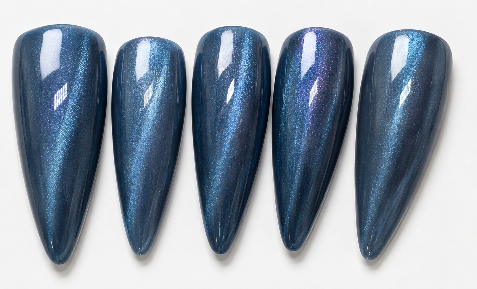 clair de minuit press on nails.png.webp