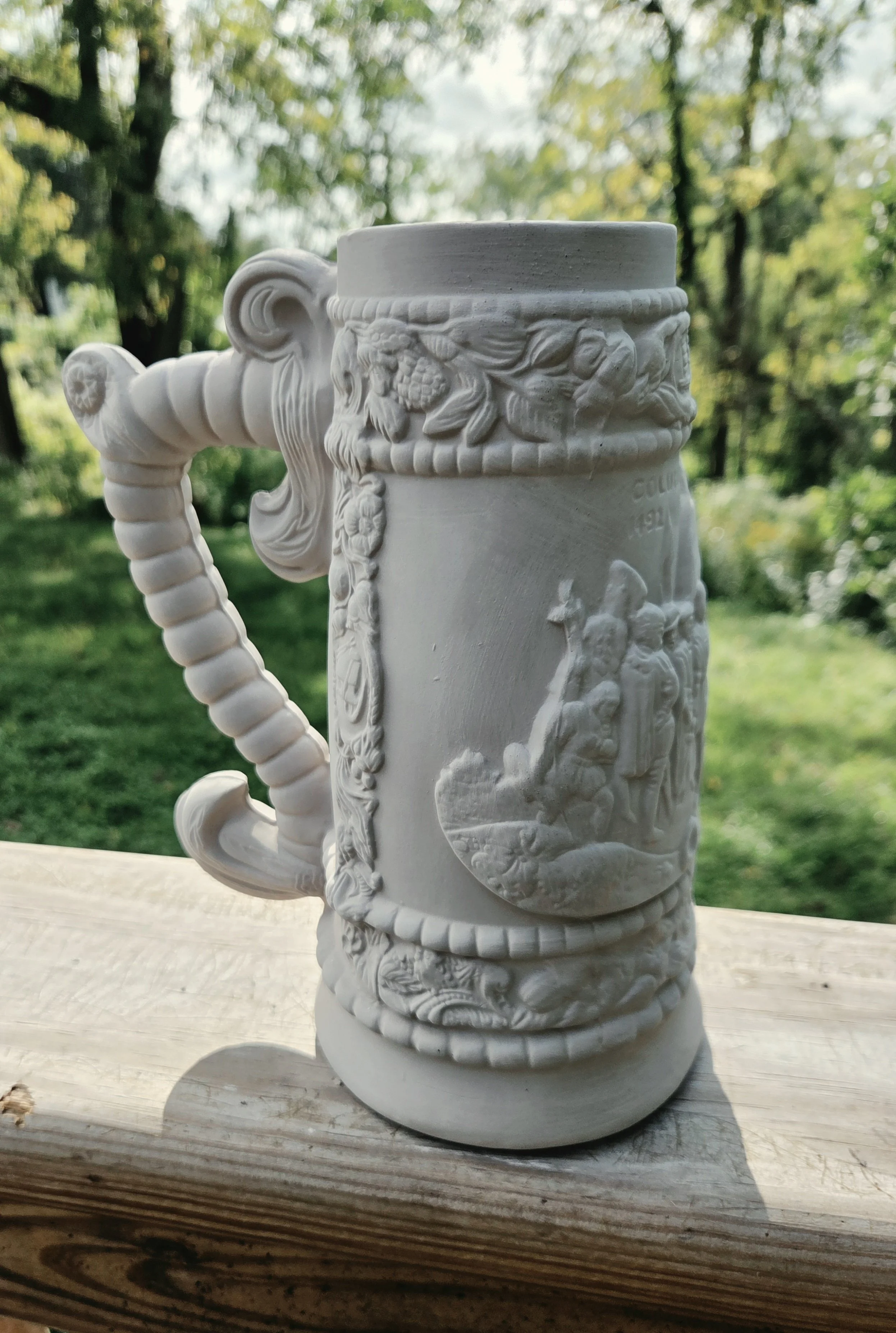 Columbus Stein Side 3.jpg