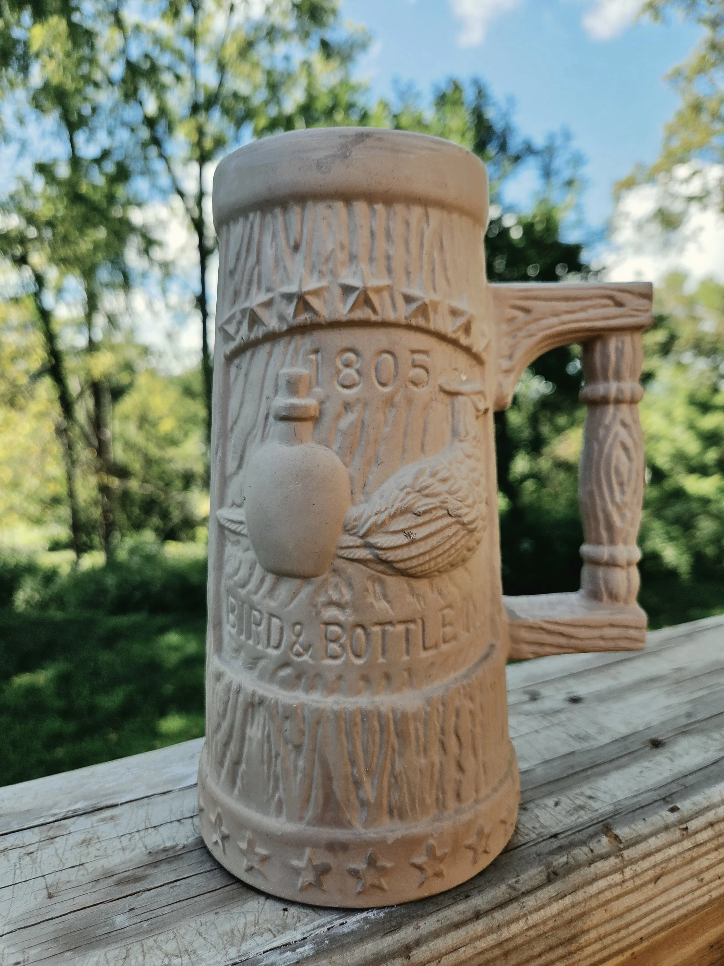 1802 Bird & Bottle Inn