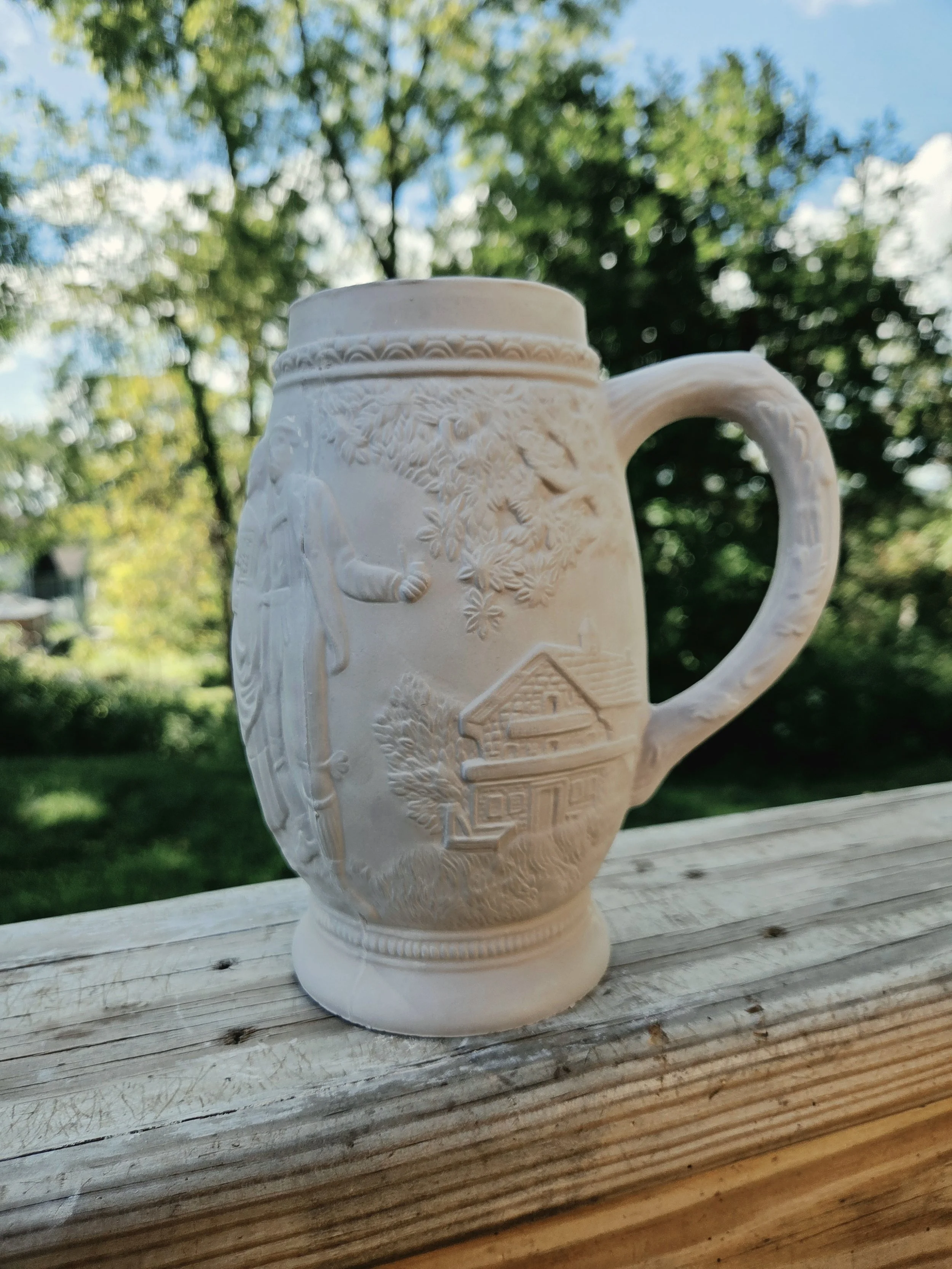 Bellied Stein Side 2.jpg