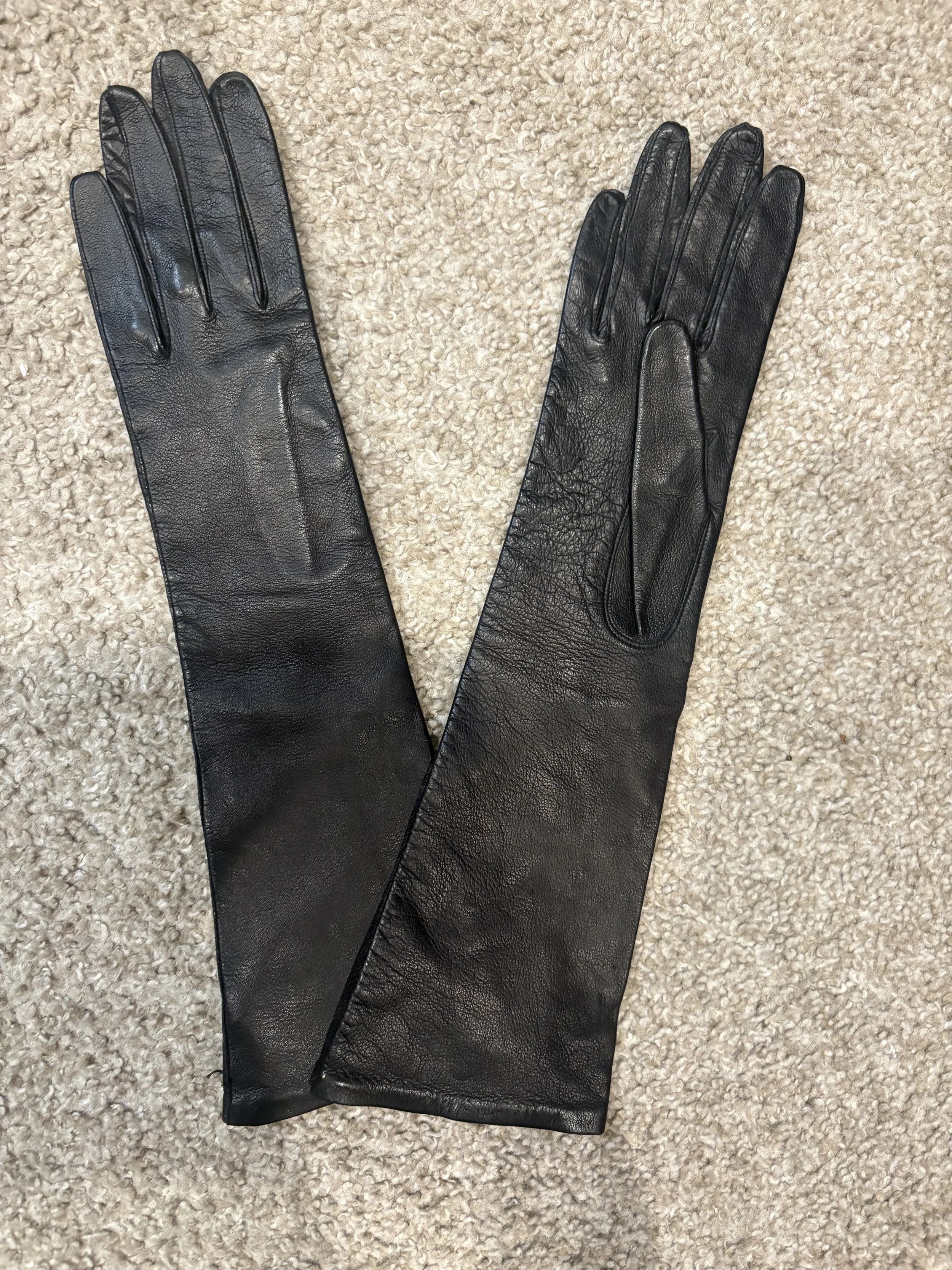 gloves1.jpeg