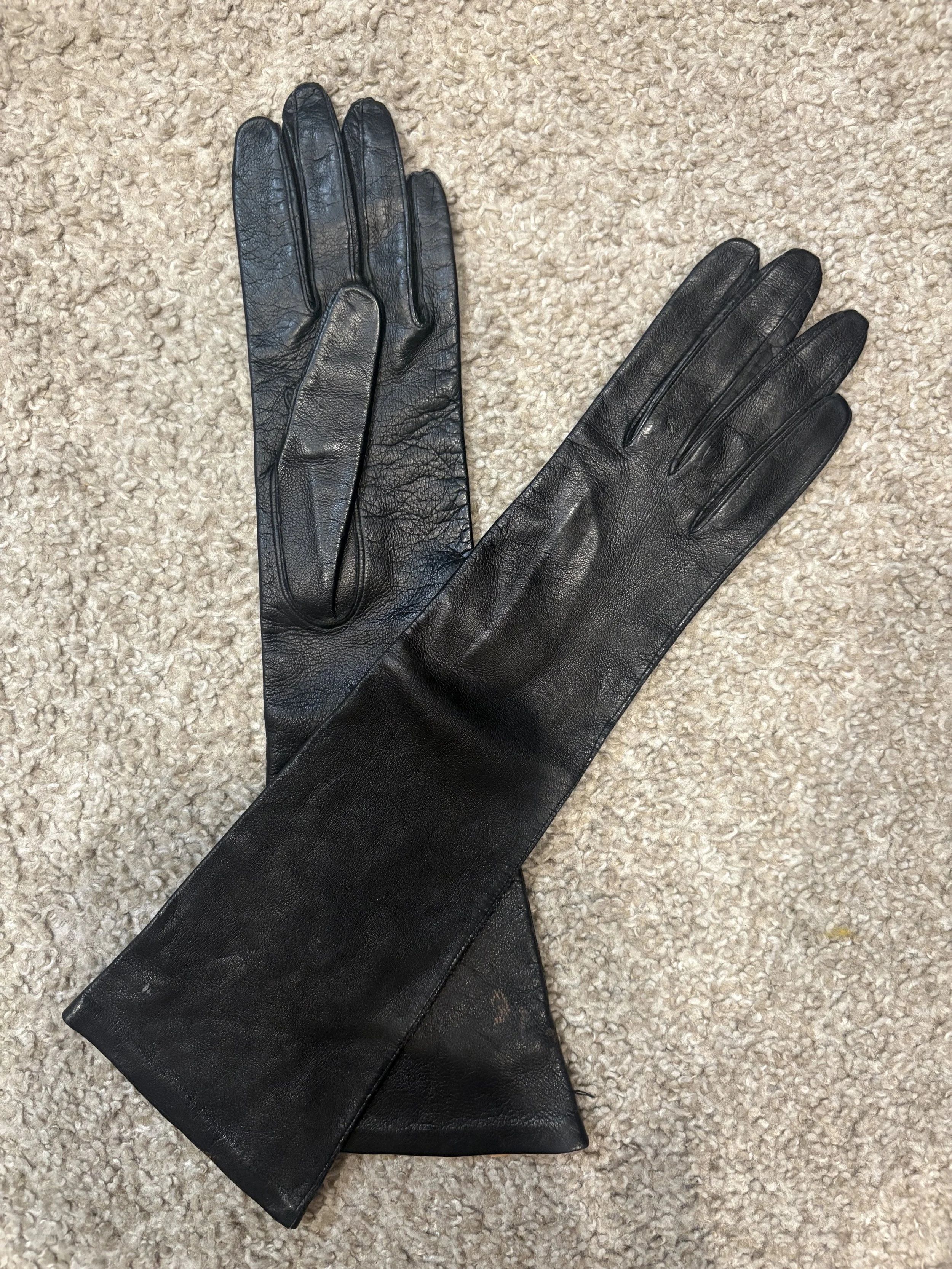 Vintage GRANDOE Long Black Leather Gloves