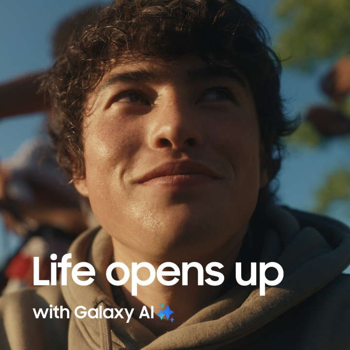 SAMSUNG GALAXY AI 2.0 – RELAUNCH: When we set out to relaunch Samsung Galaxy AI 2.0, we faced a core challenge: it risked feeling like a flashy novelty—impressive, but not essential.
So we shifted the story. Instead of showcasing features, we made Ga