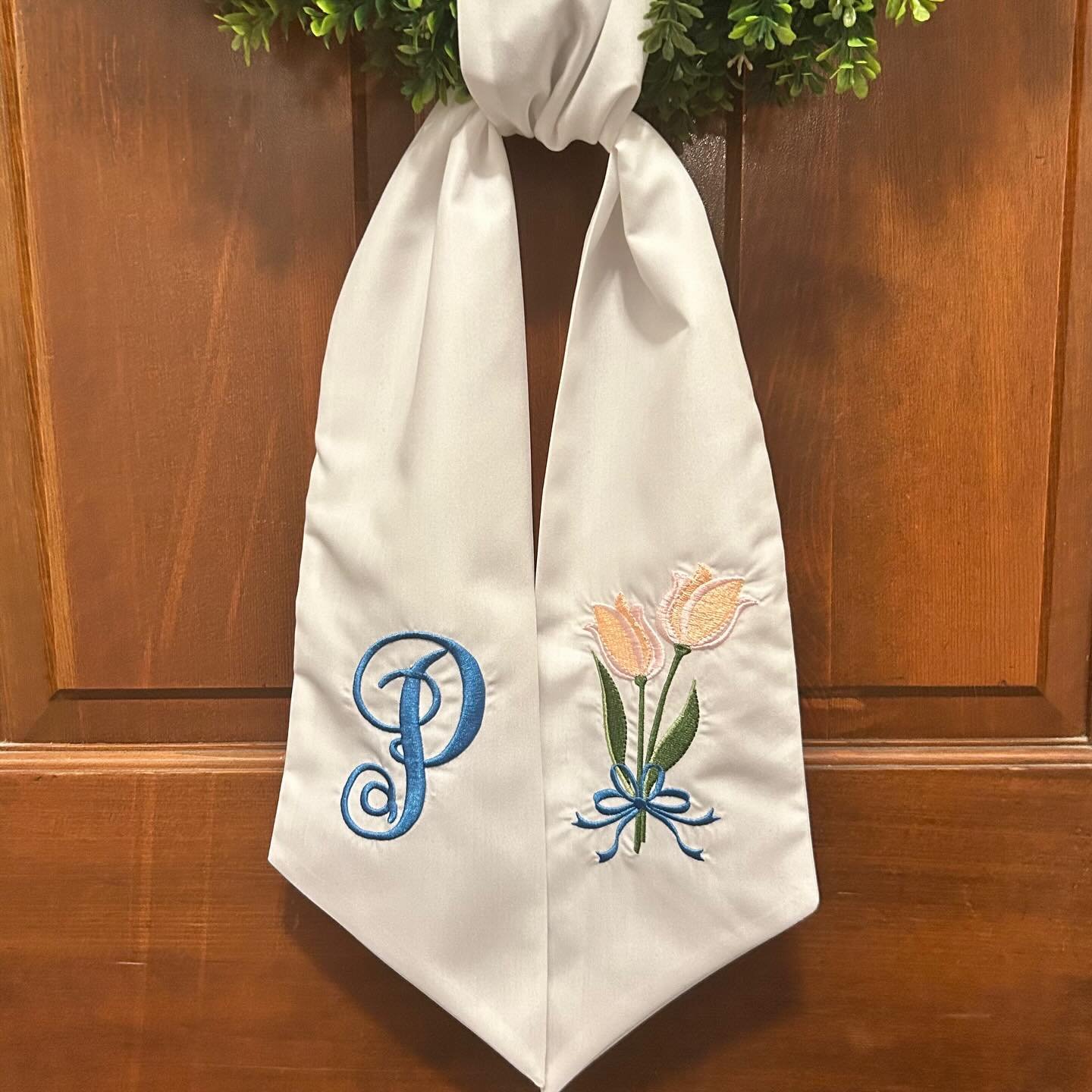 Hop into Spring with our monogrammed wreath sash 🐰🌷 #embroidery #spring #monogram #womenowned #supportsmallbusiness