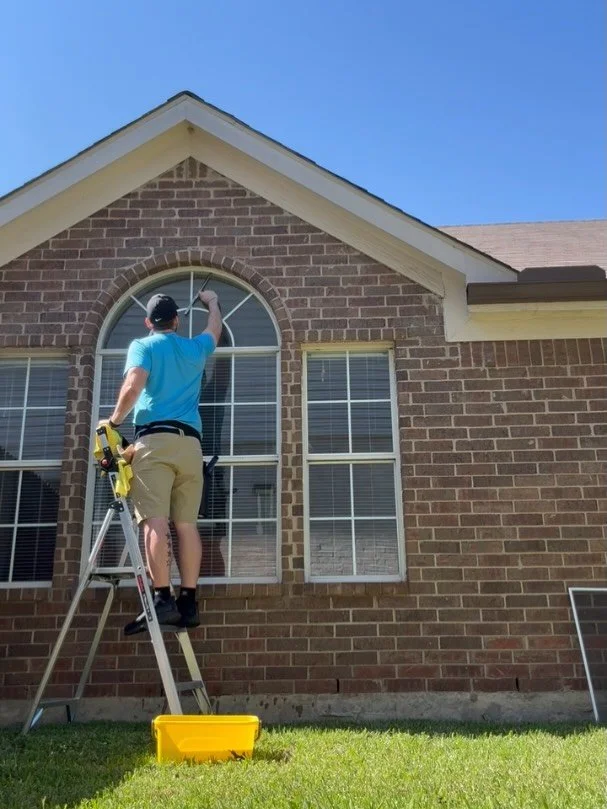 Keeping  DFW homes looking their best, one job at a time! 🏡✨

From window cleaning to pressure washing and gutter cleaning, Barnett Exterior Services is here to help take a few things off your home maintenance list.

Proudly serving homeowners in Mc