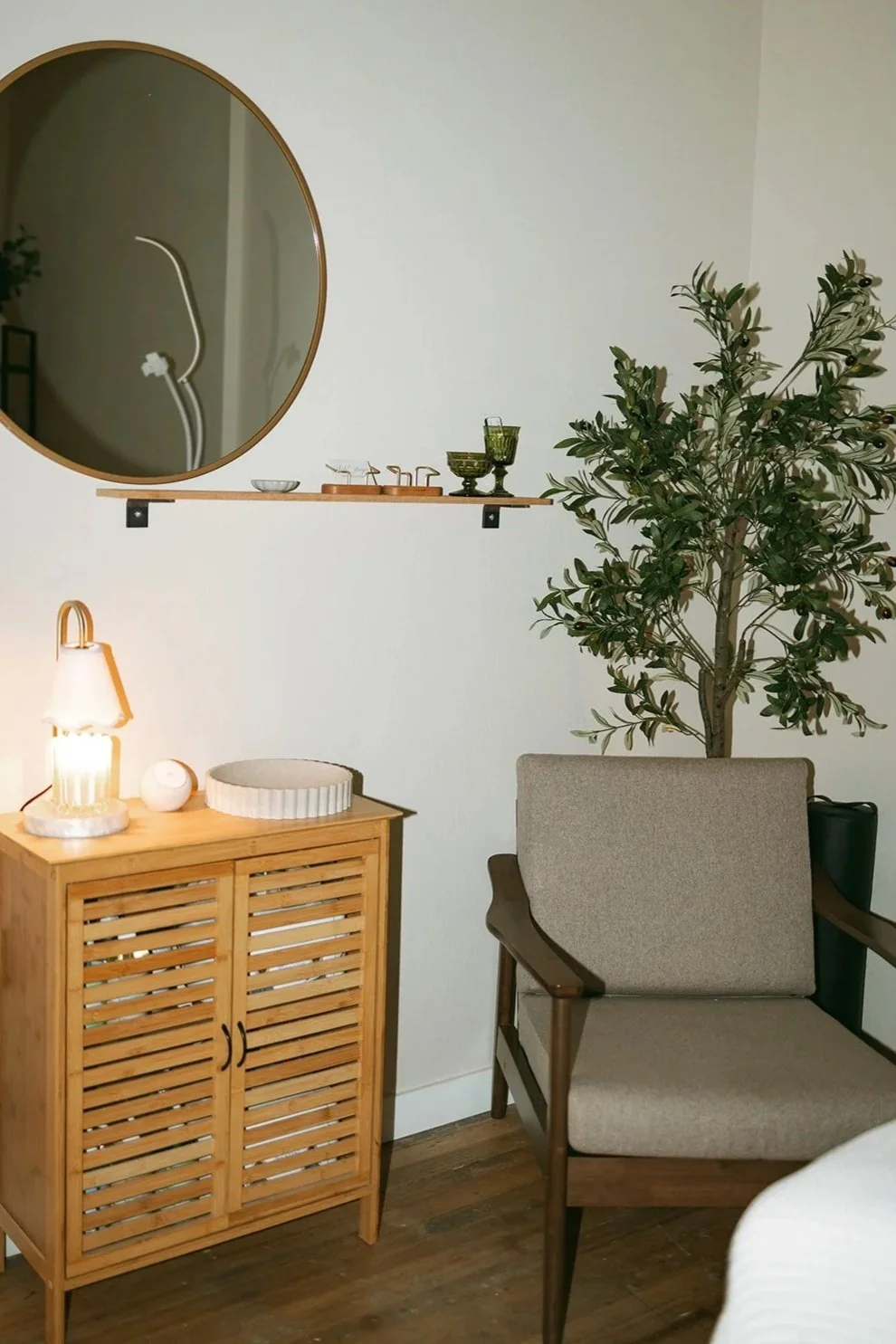 Esthetics treatment room at Symmetrie Studios in Lynden