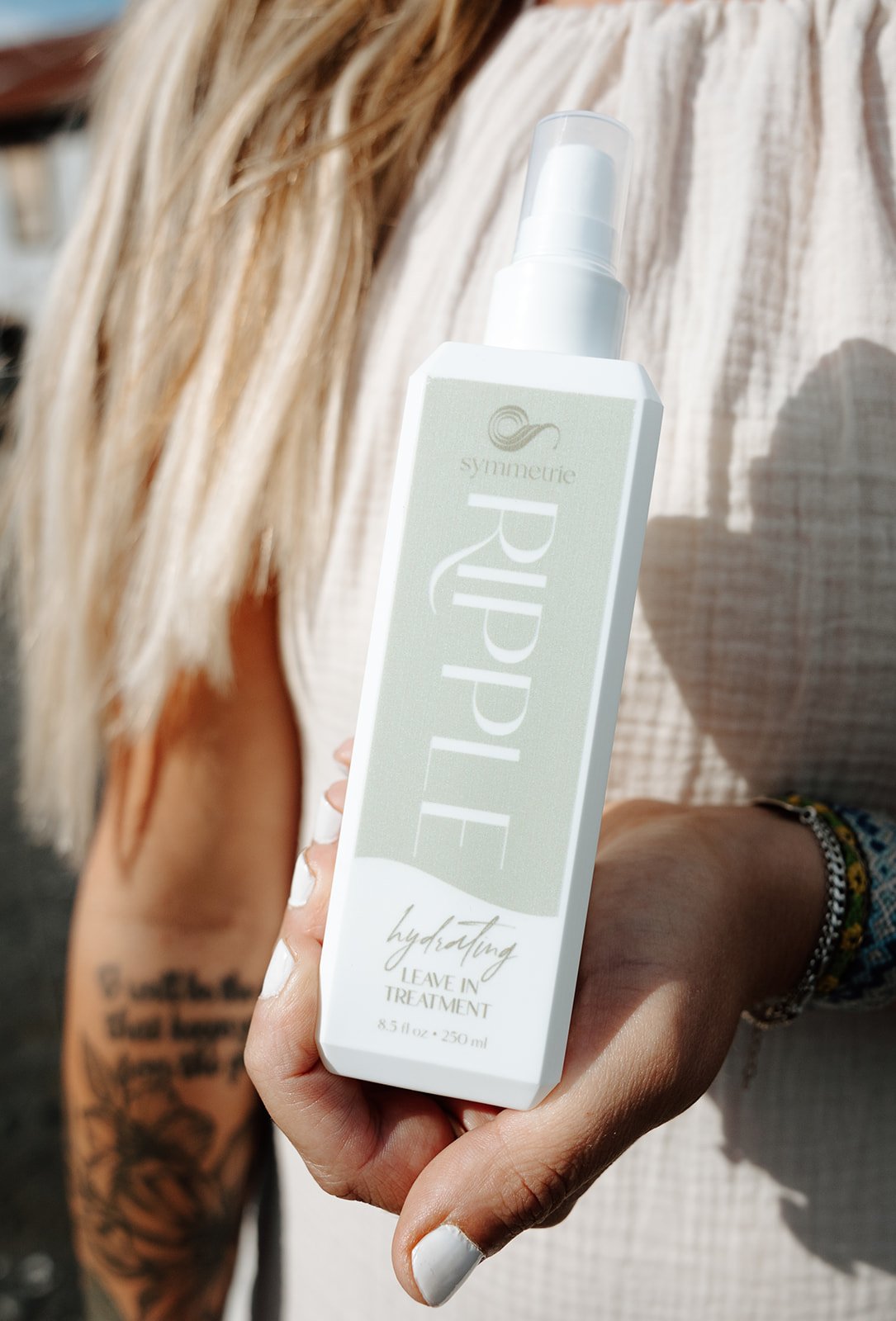 RIPPLE hair product by Symmetrie Studios