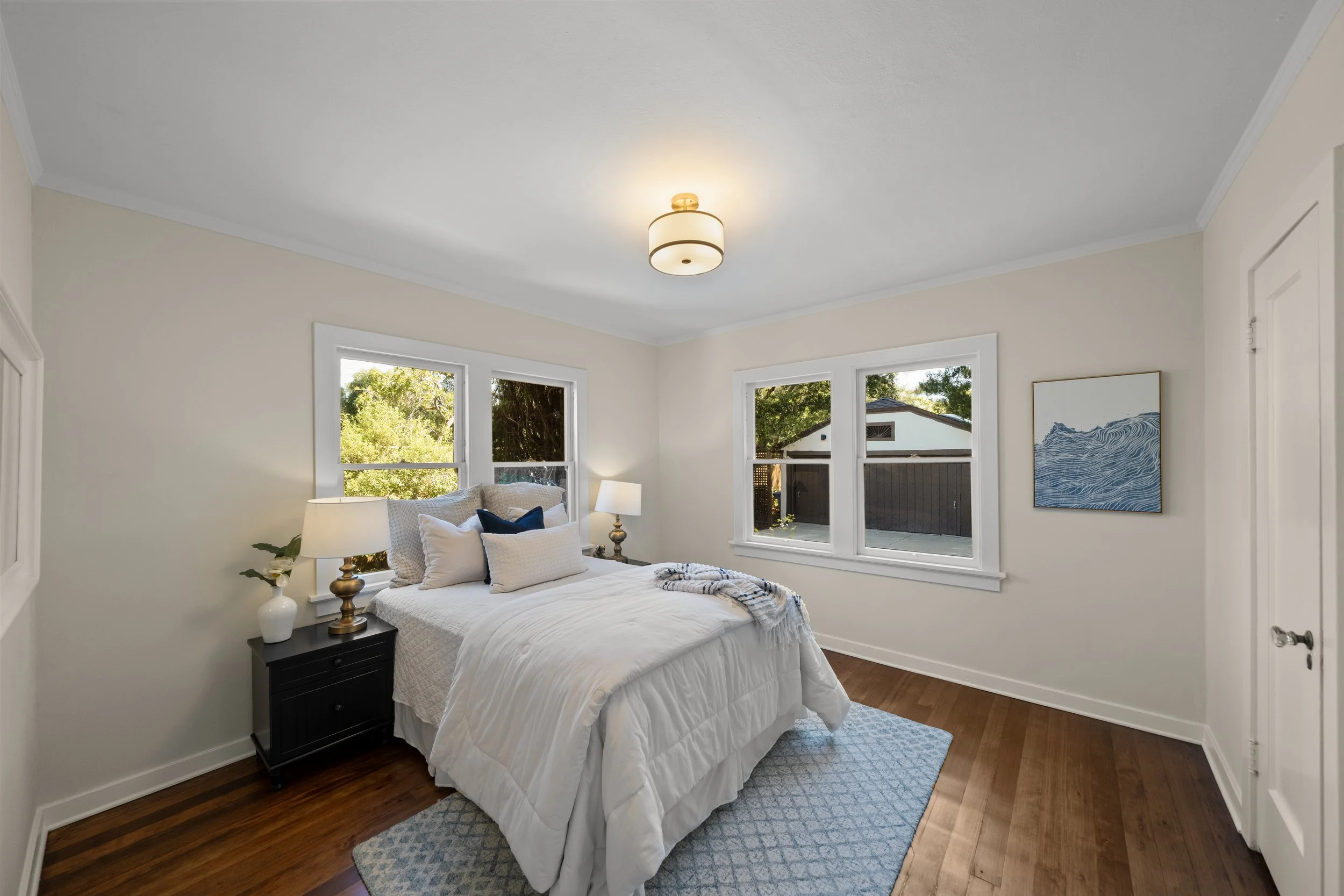 1 5 1677 Mariposa_Bedroom_1.jpg