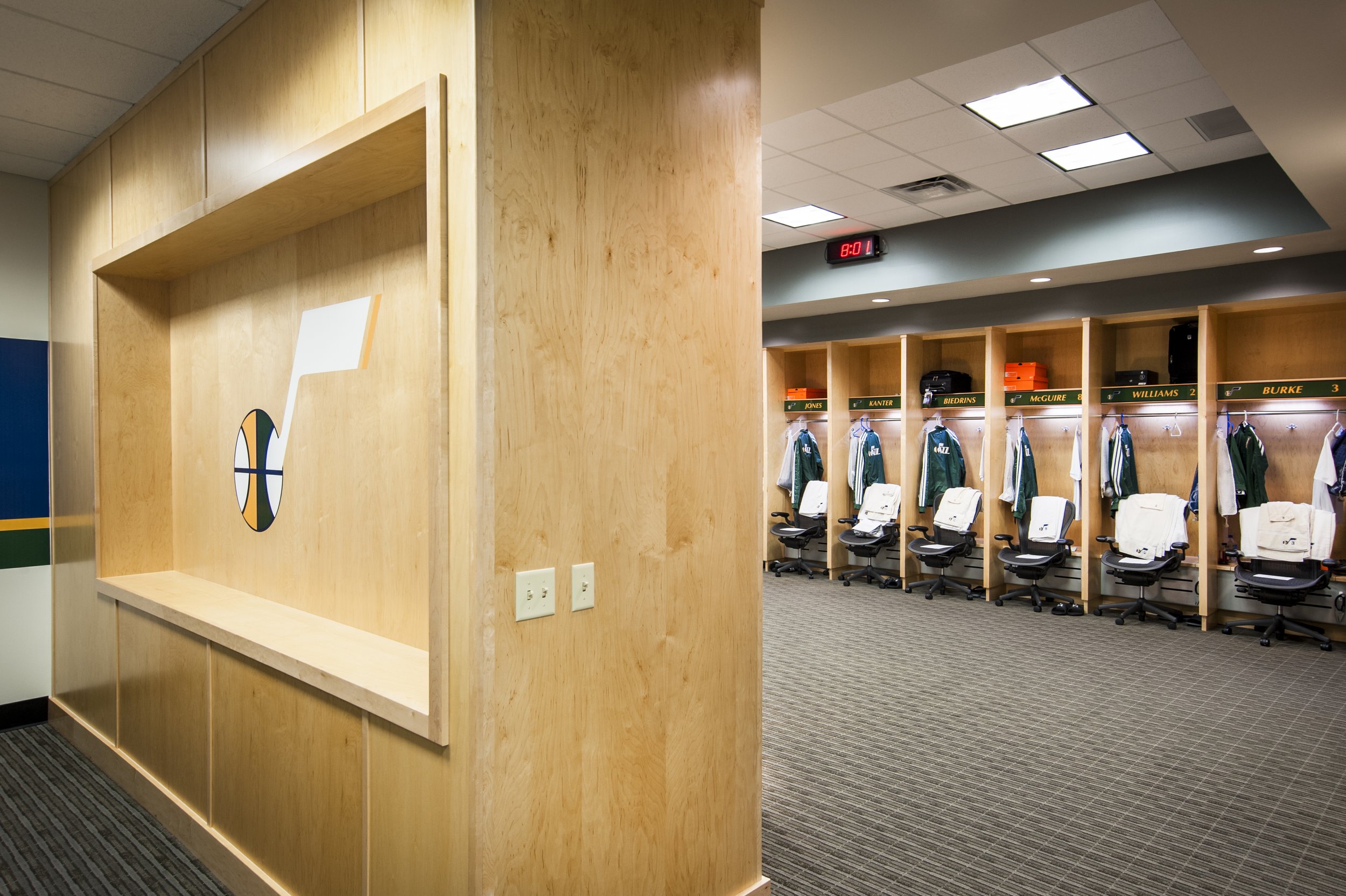 2013-10-10_JazzLockerRoom_0024.jpg