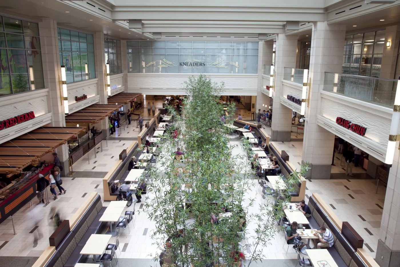 Food Court 6499.jpg