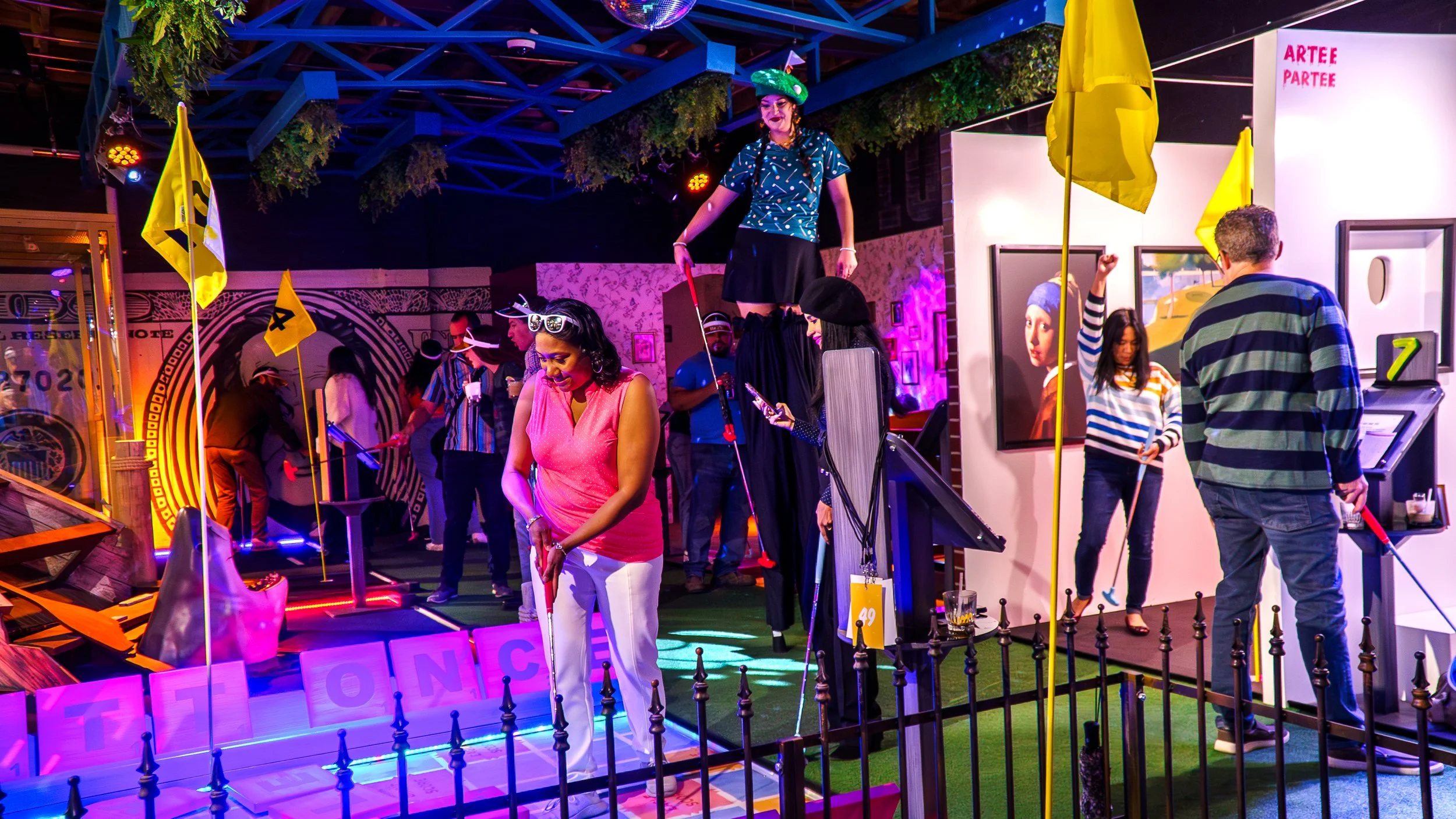 Holey Moley_Austin Launch_Large-66-2.jpg
