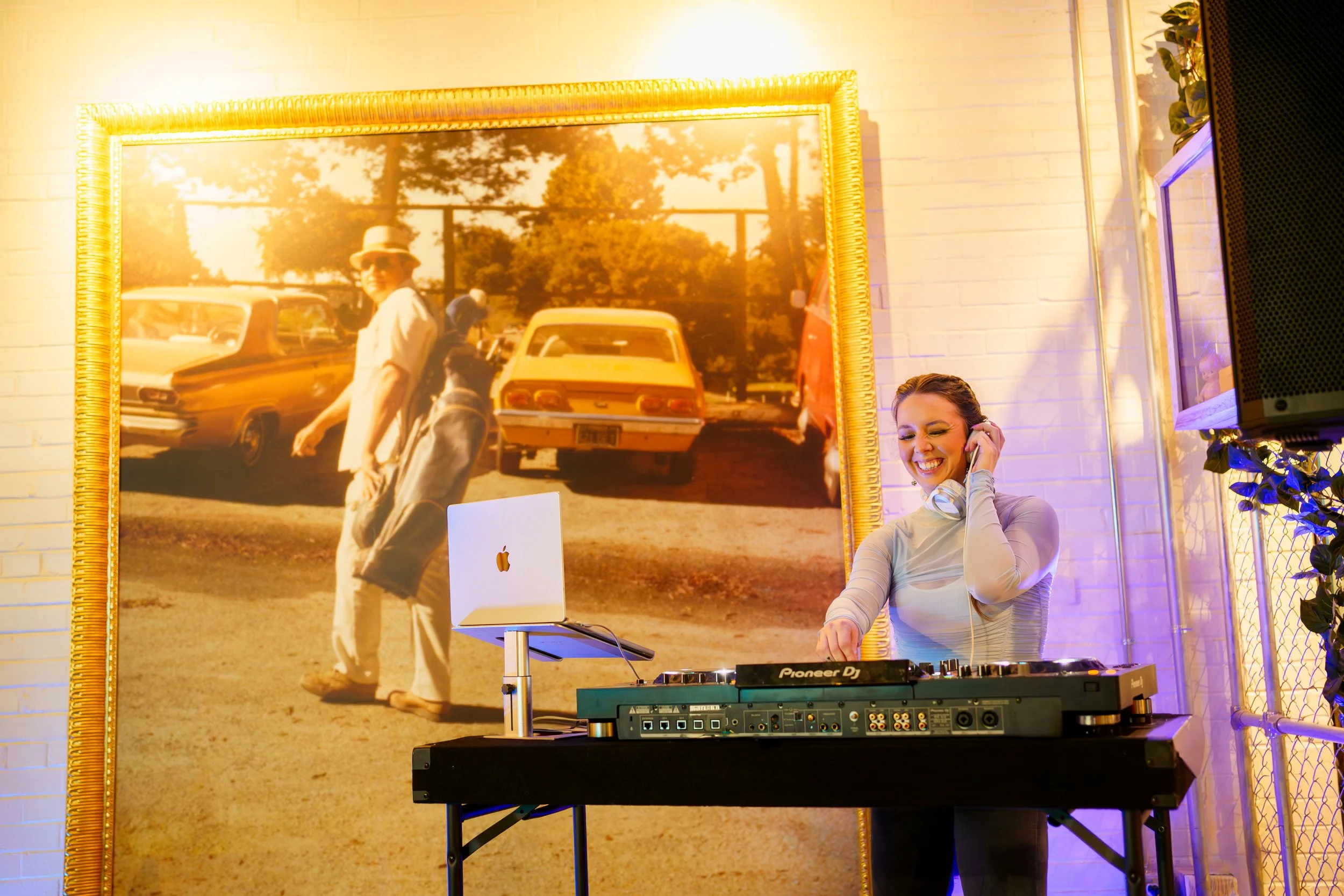 Holey Moley_Austin Launch_Large-08.jpg