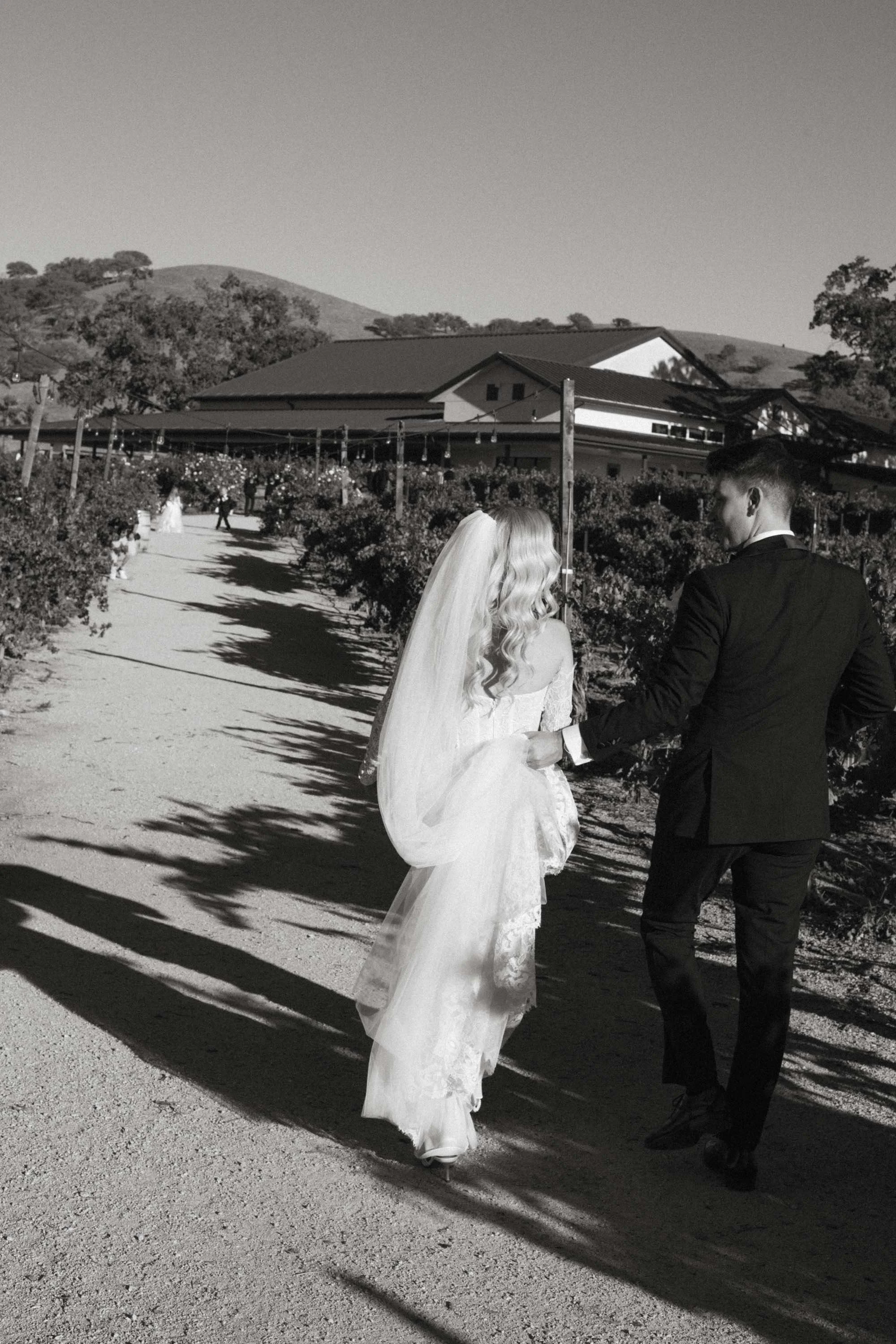 ellerenderevents.com | Elle Render Events Wedding Design and Planning | Cass Winery Weddings Paso Robles California | Sefra Kay Photography  4 (3).jpg