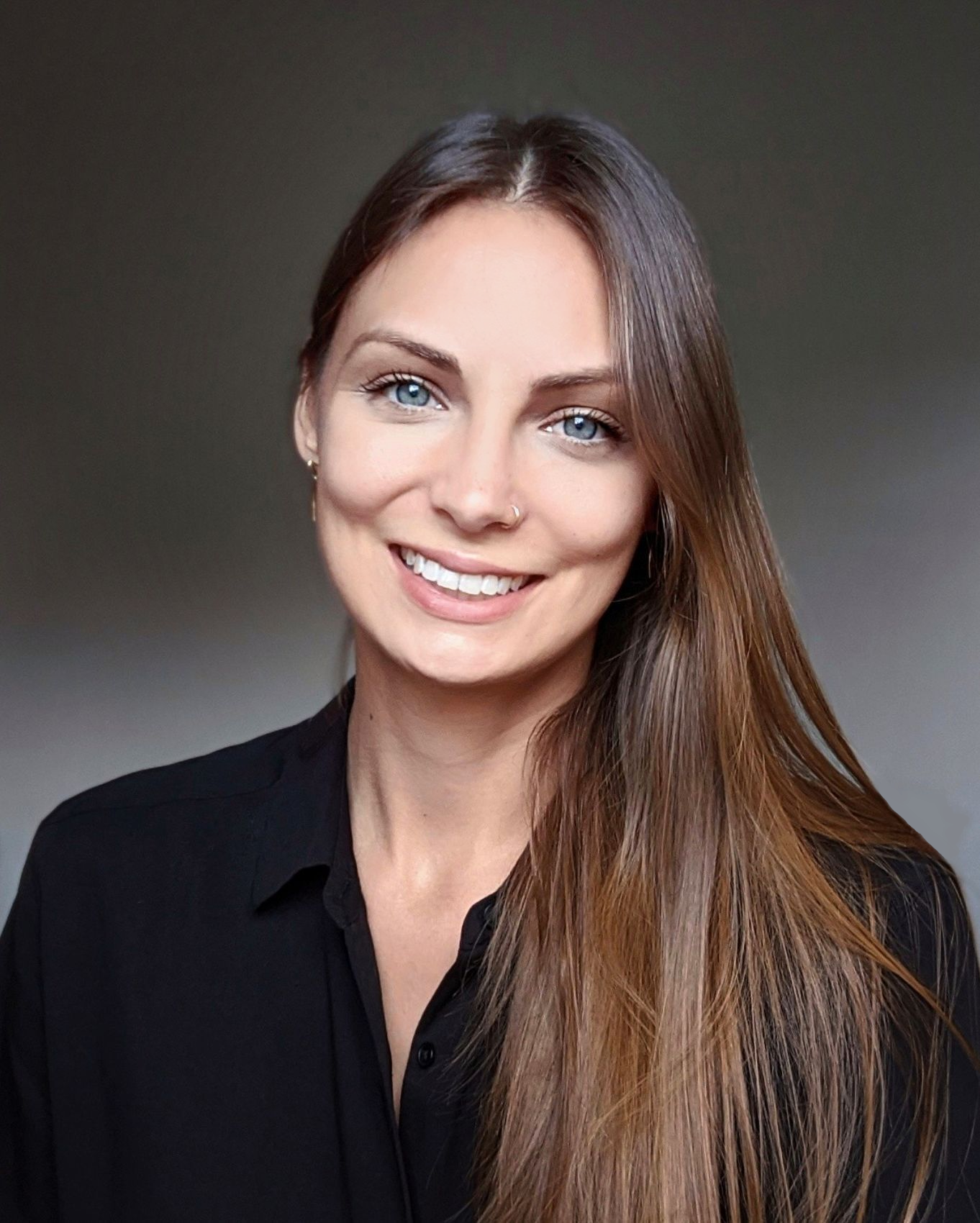 Jamie Berger is an award-winning documentary filmmaker, activist, writer, speaker, and communications strategist dedicated to advancing justice and transforming the food system.