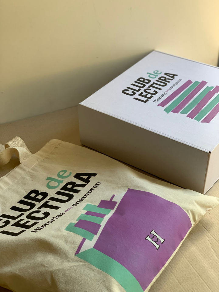 Totebag y Caja para Club de Lectura Penguin — producción textil y packaging para lanzamiento editorial Shaolguin