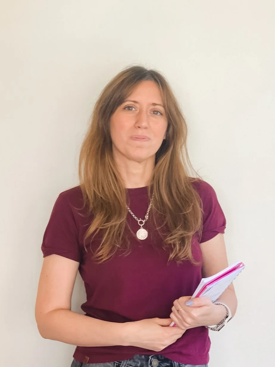 Ceci, administración y coordinación en Shaolguin — estudio de producción creativa Buenos Aires