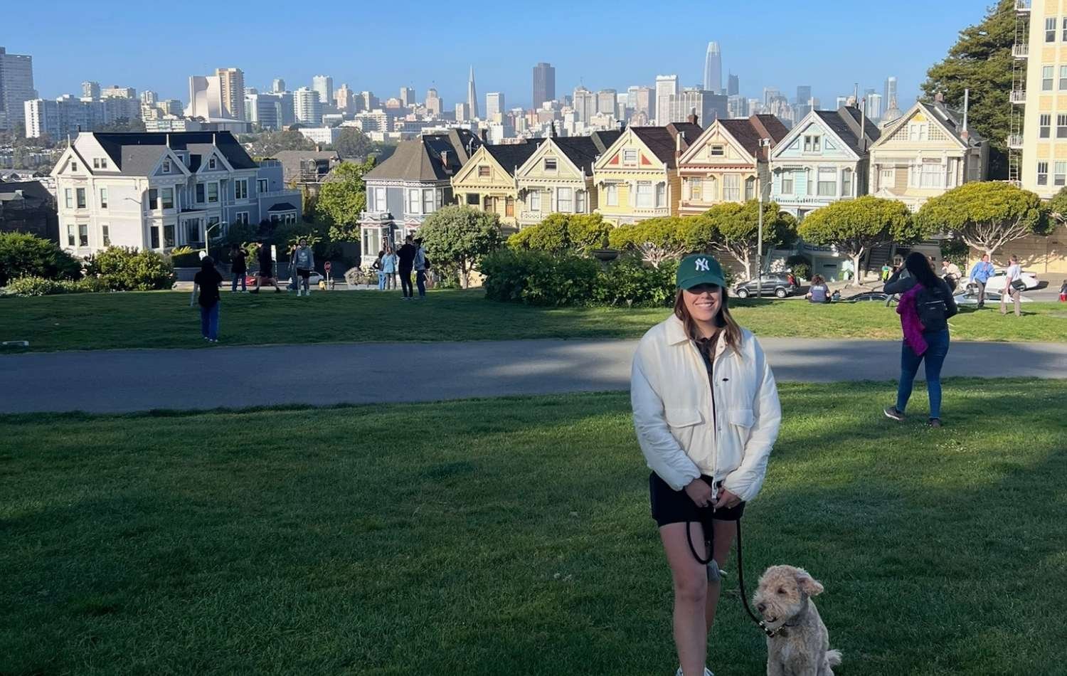 Seattle vs. San Francisco Neighborhoods: A Relocation Guide for 2026