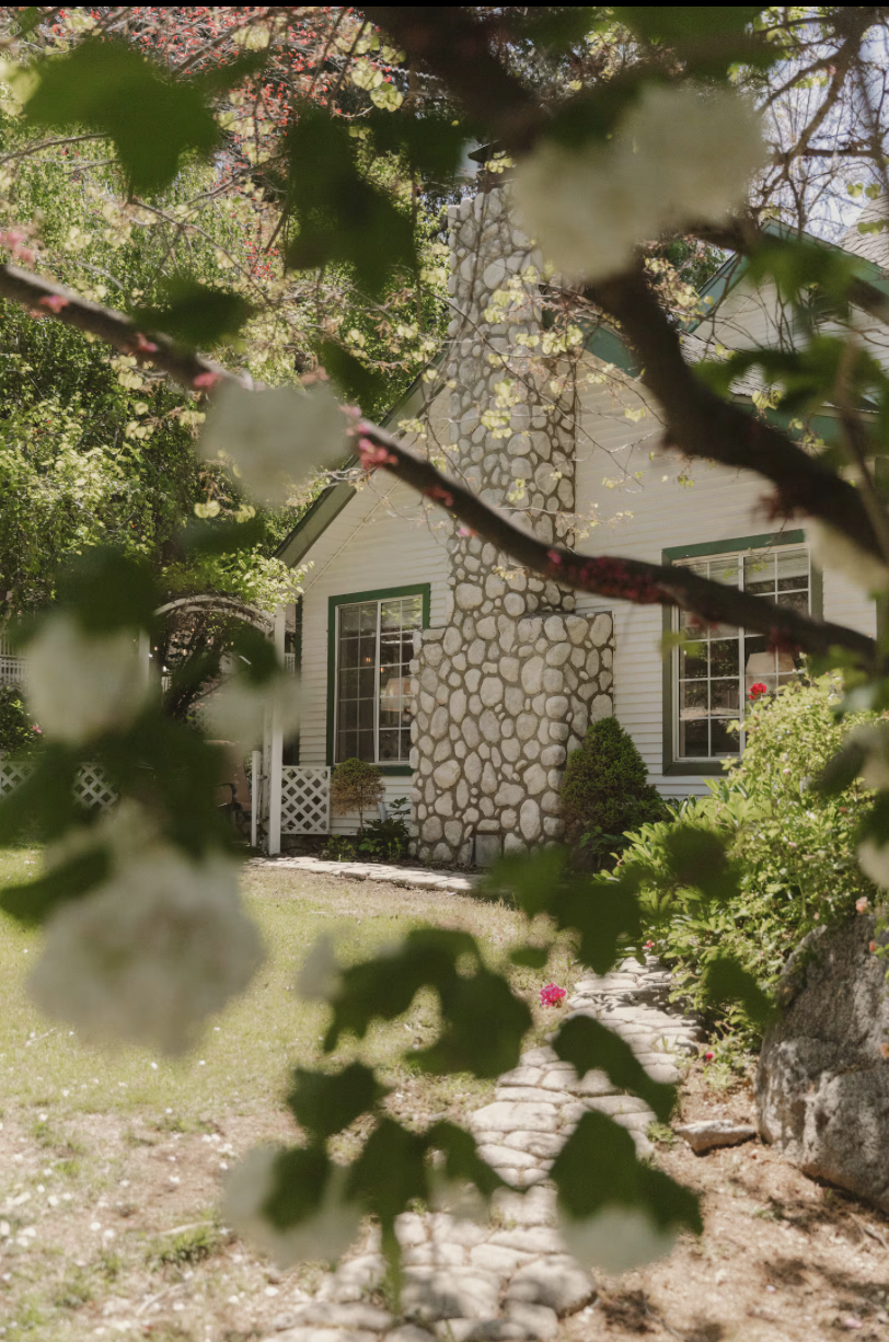 garden house 2.png