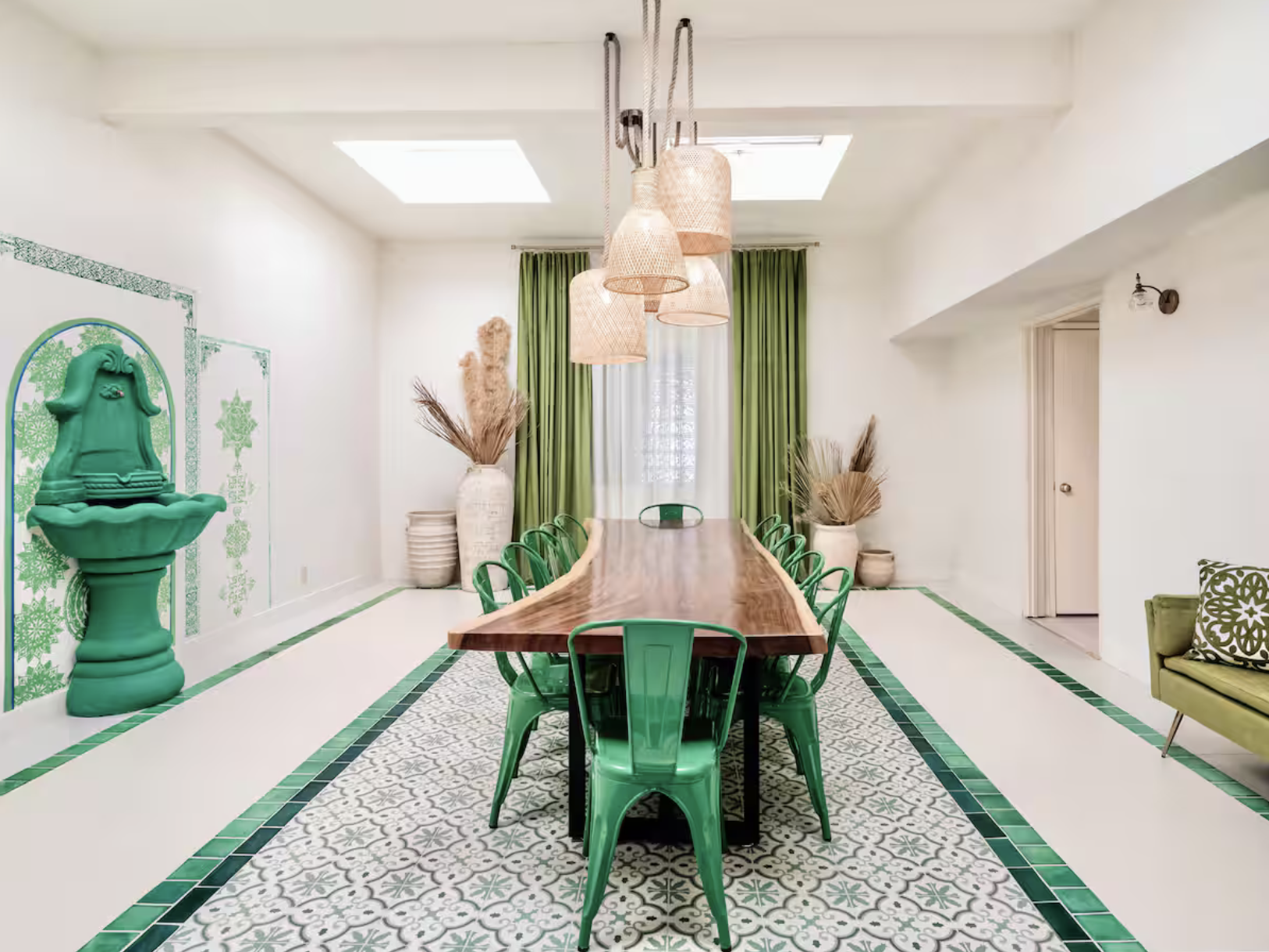dining room 4.png