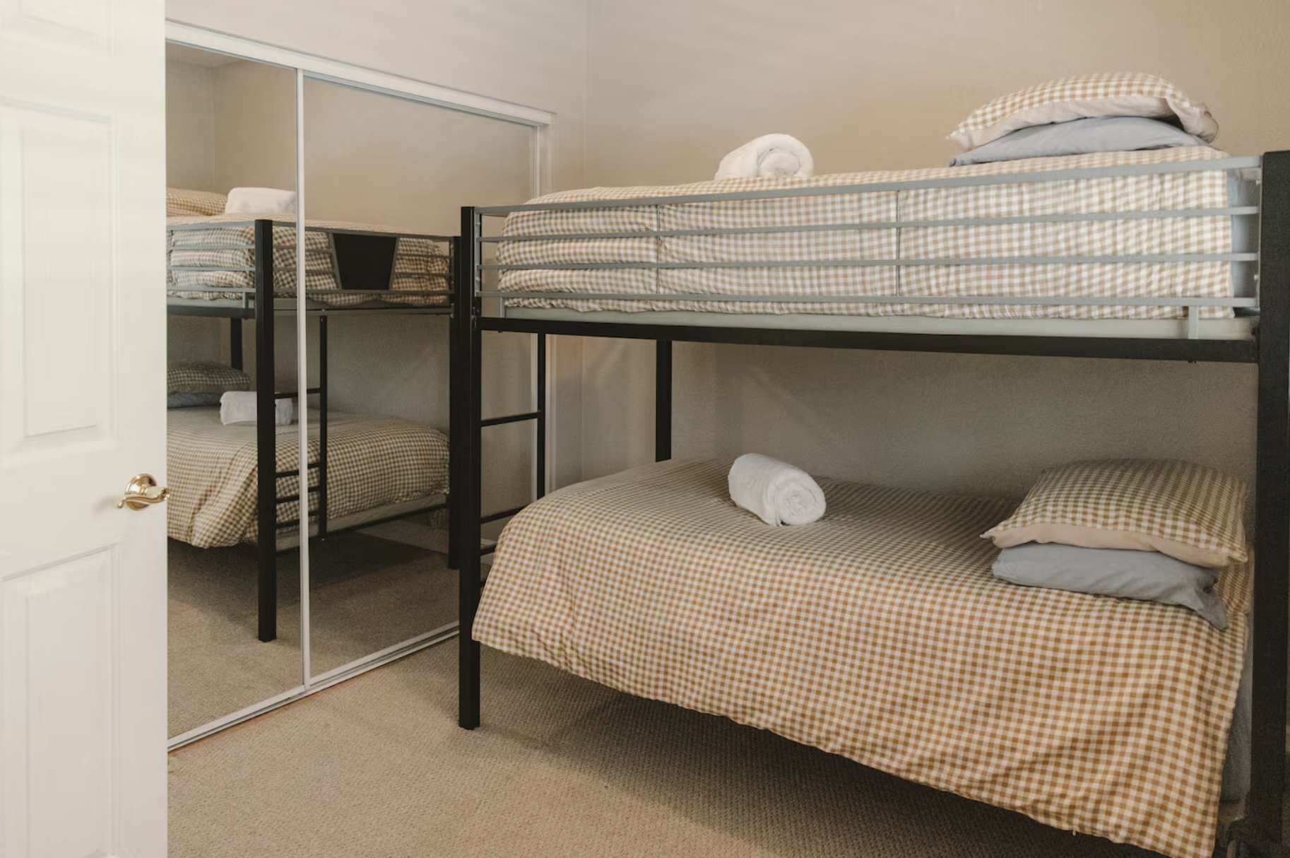 bunk rooom.png