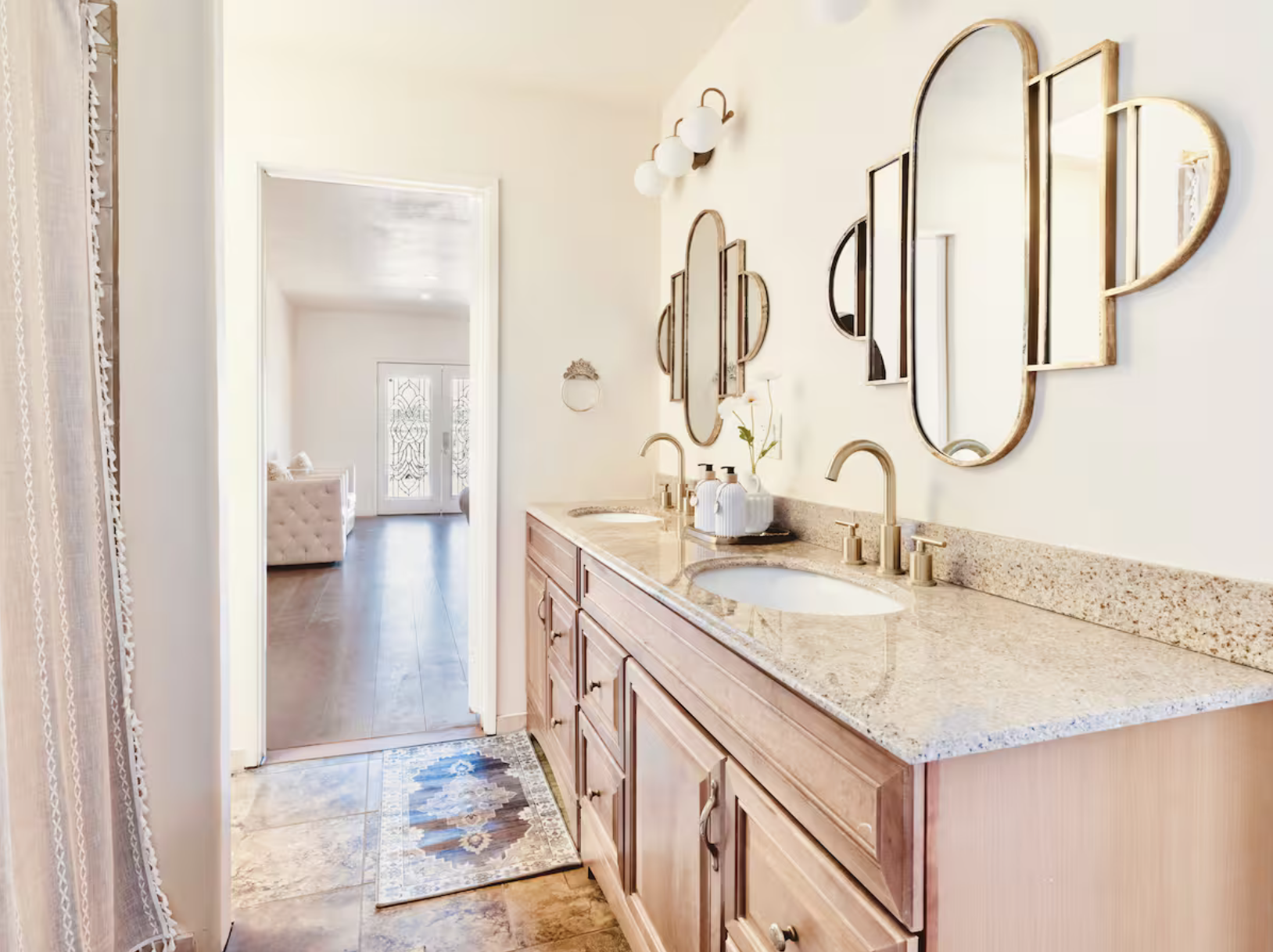 full bathroom 2.png