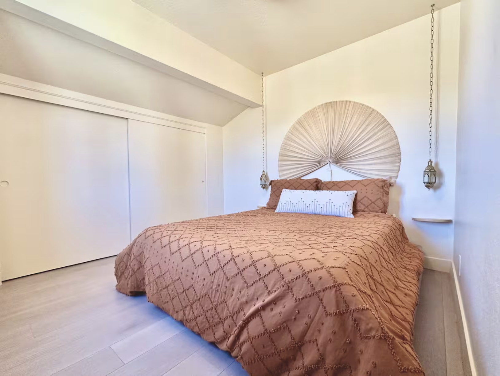 bedroom 6.png