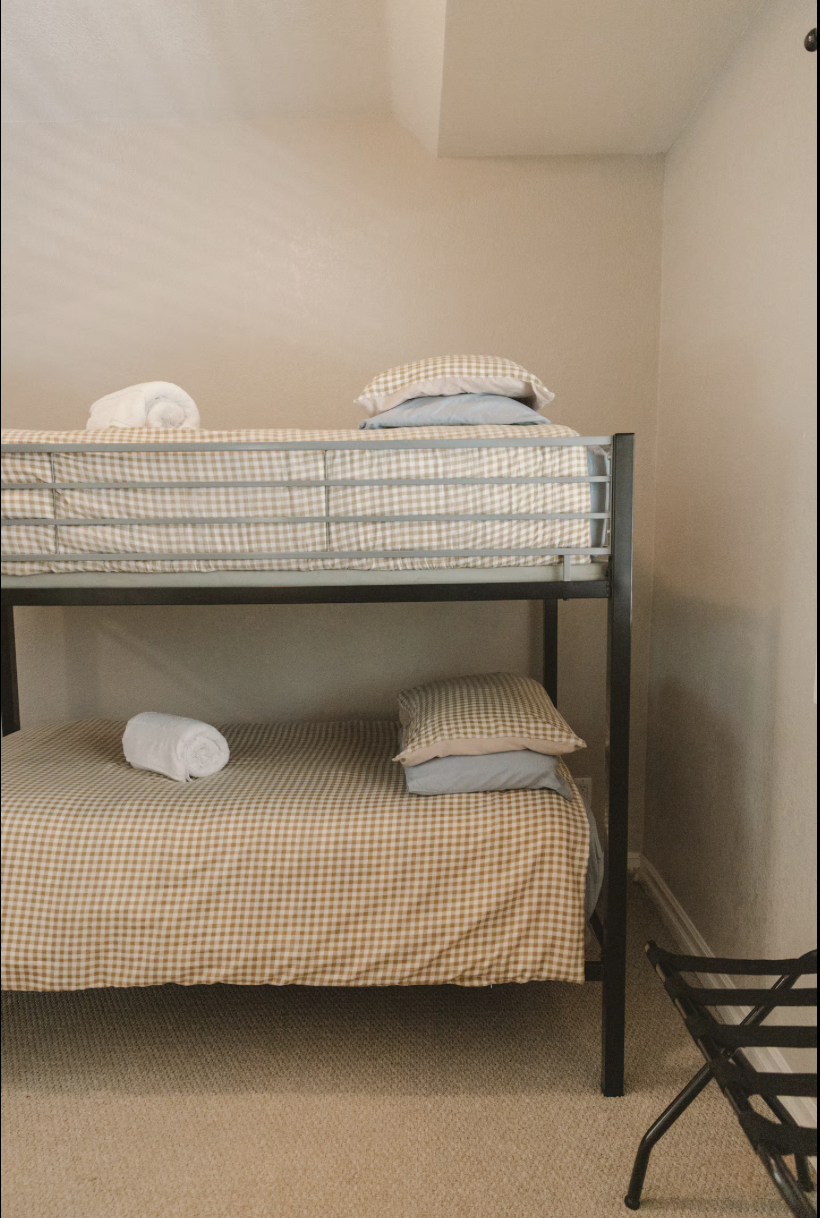bunk room 2.png