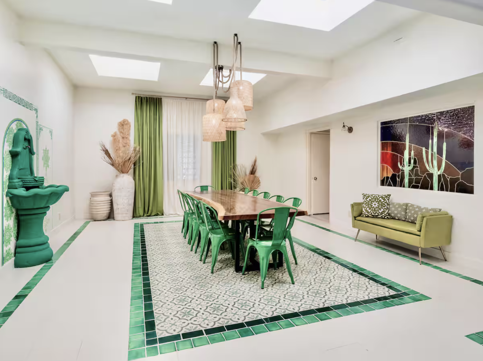 dining room 2.png