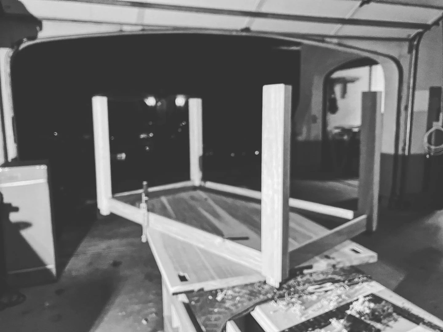 dining table assembly