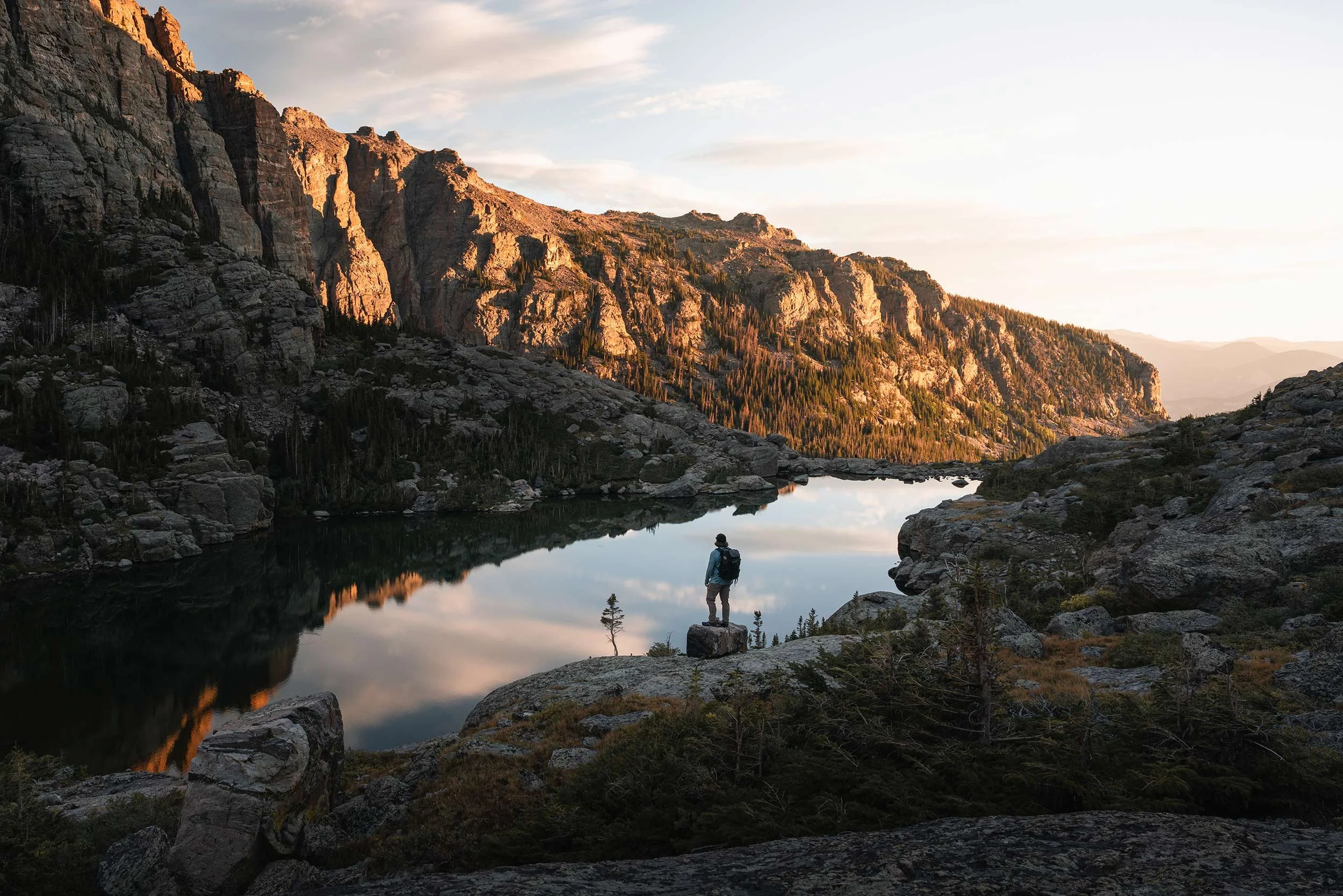 Lake-of-Glass-Golden-1.jpg