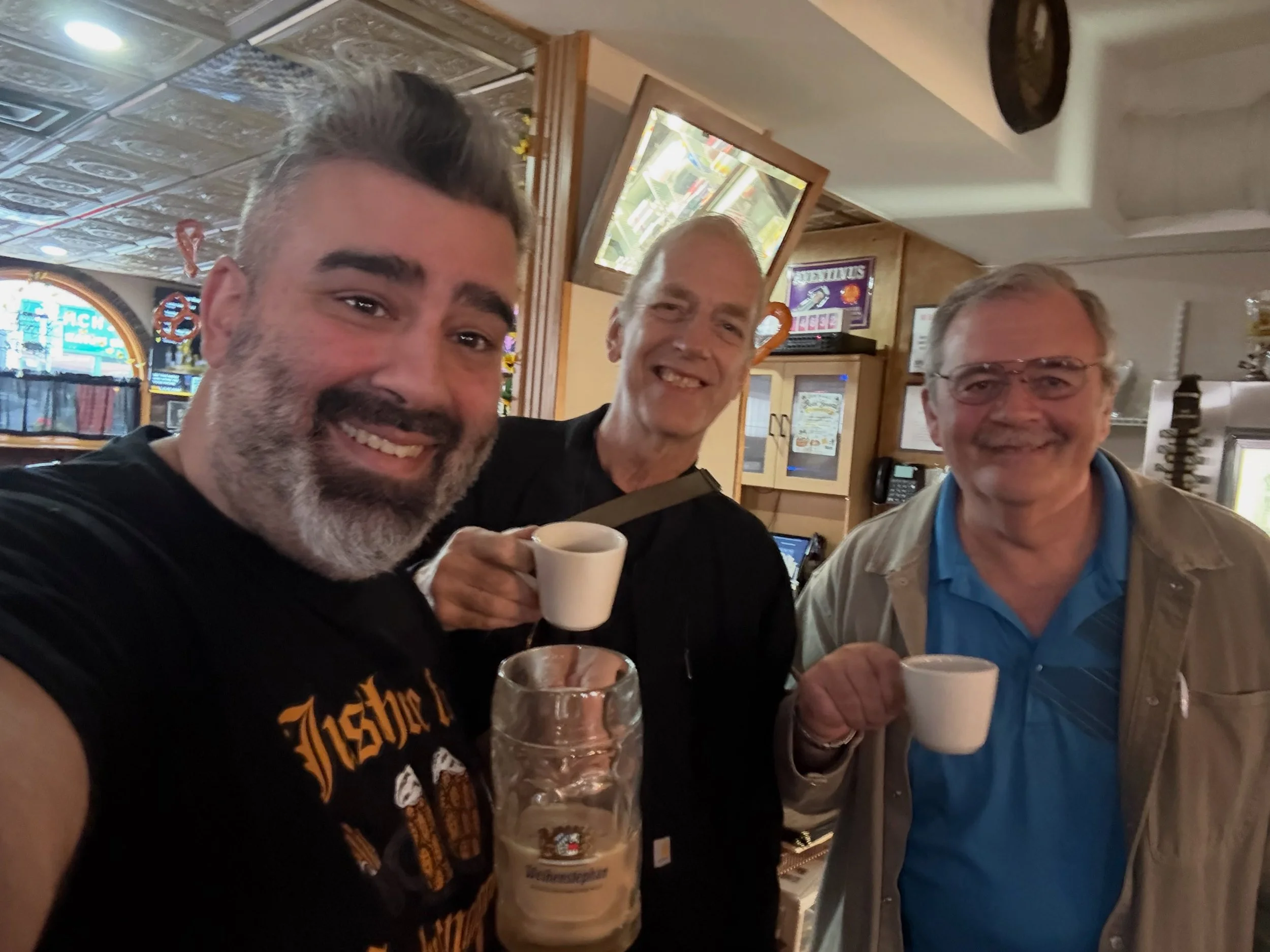 I forgot to post this! A few weeks back @john.kosciusko became the newest member of the #coffeeonthehaus club! Always a huge supporter of @schnitzelhausbk and always happy to have him swing by!
