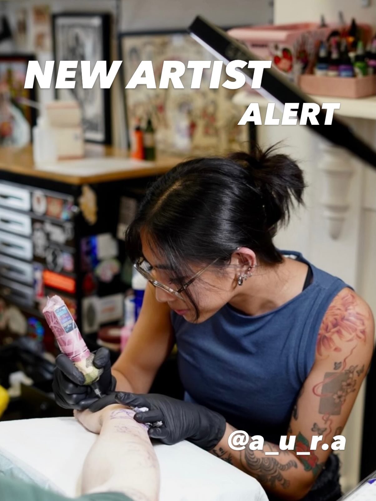 Get you a girl who can do both!

We&rsquo;re so happy to announce the arrival of @a_u_r.a  to our lovely team here at Hibernia!

Aura works in both colour and black and grey, her work is giving 3D sculpt with a Japanese flair but with such a versatil