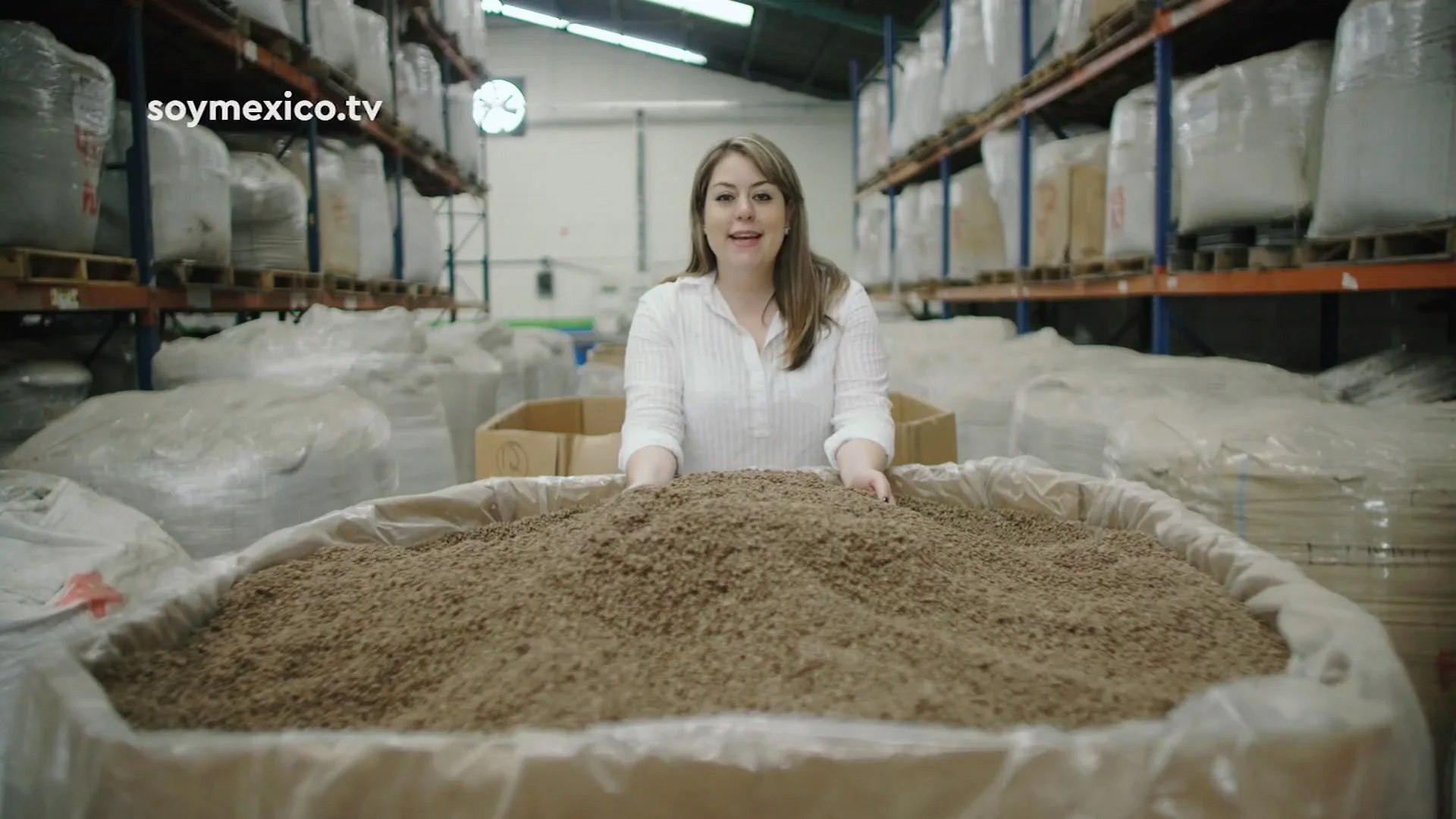 ecogenios_ep._4_bioplastic_from_tequila_waste_v1 (1080p).mp4.00_02_55_10.Still005.jpg