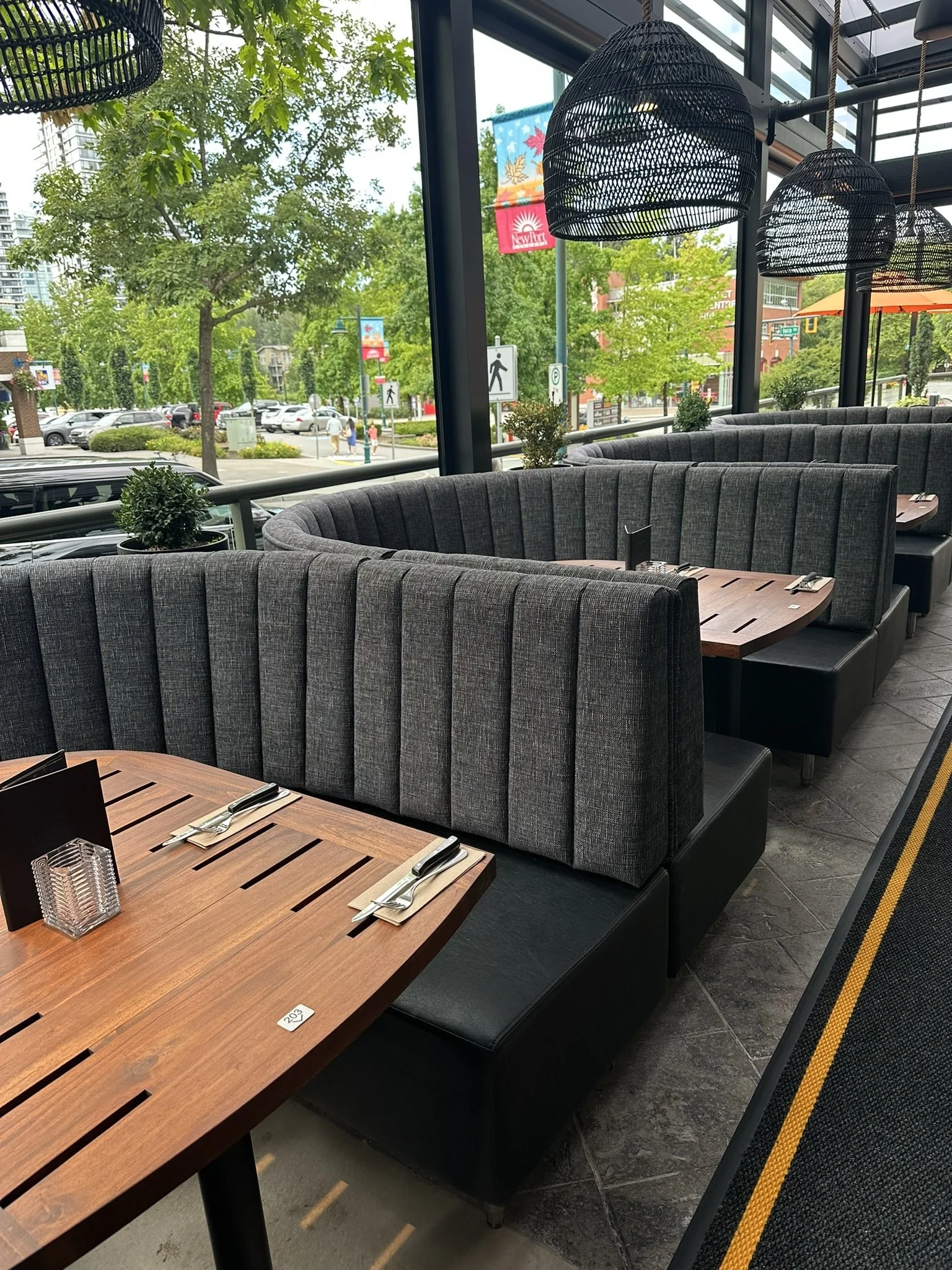 BROWNS SOCIALHOUSE NEWPORT