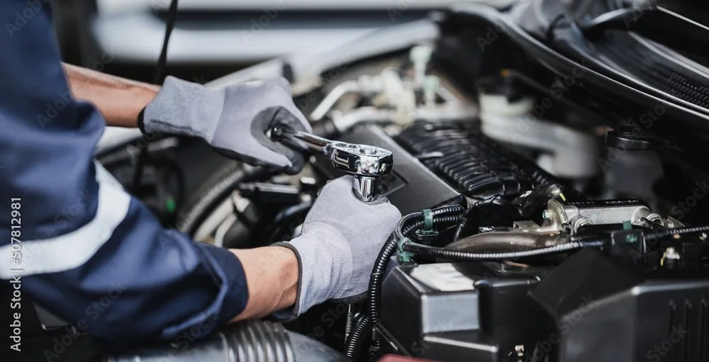 Is It Your Battery or Your Alternator? How to Tell the Difference Before You Call a Shop.