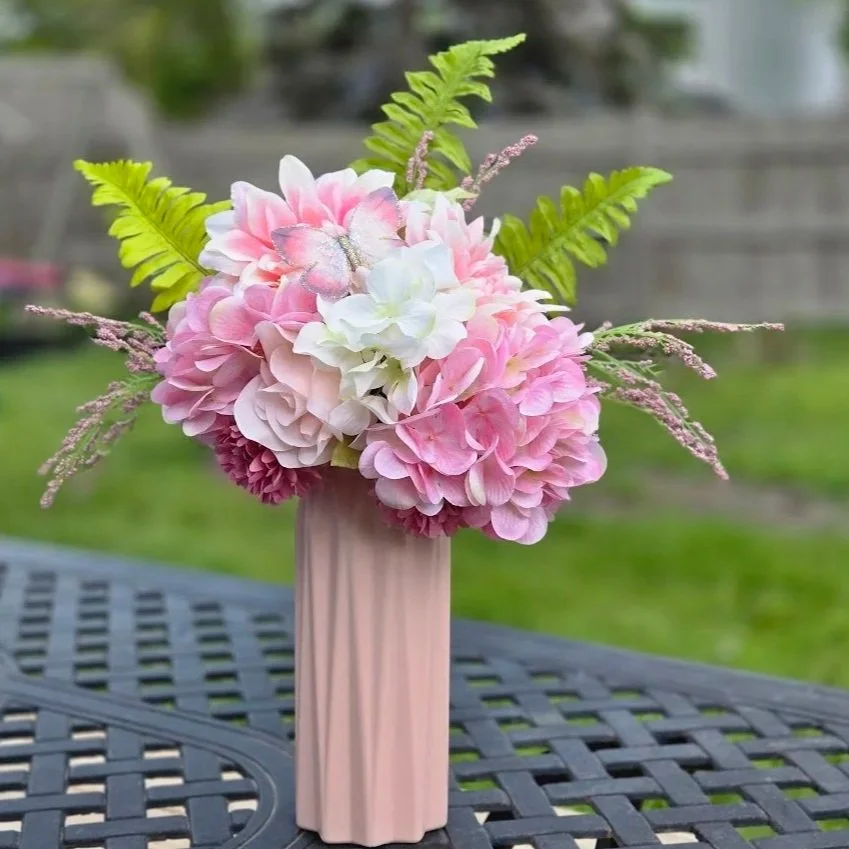 Kayden+floral+arragement.jpg