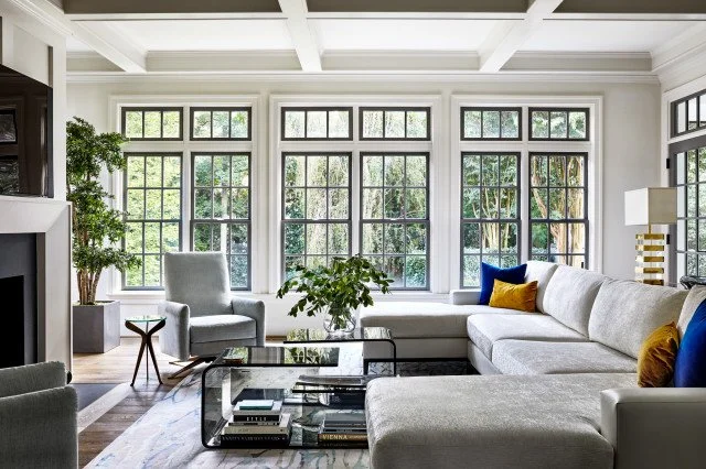 Design idea: warm modern living room