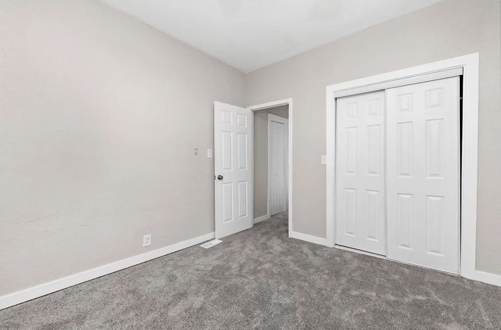 Bedroom — new paint and carpet