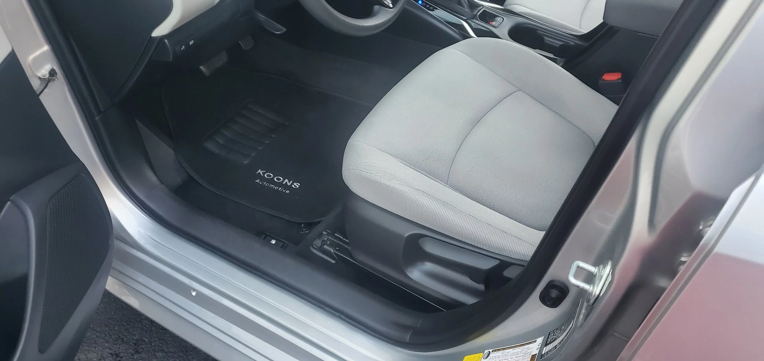 Car_Auto_Detailing_Interior_Ashburn_VA_1.jpg
