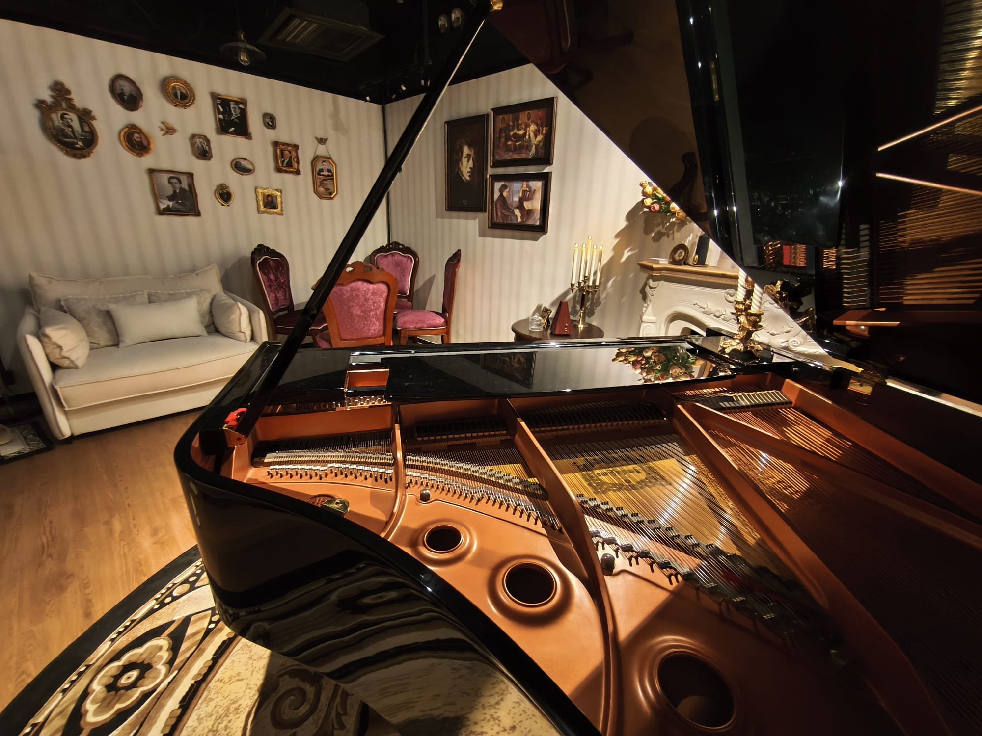 A view inside Salon Chopin