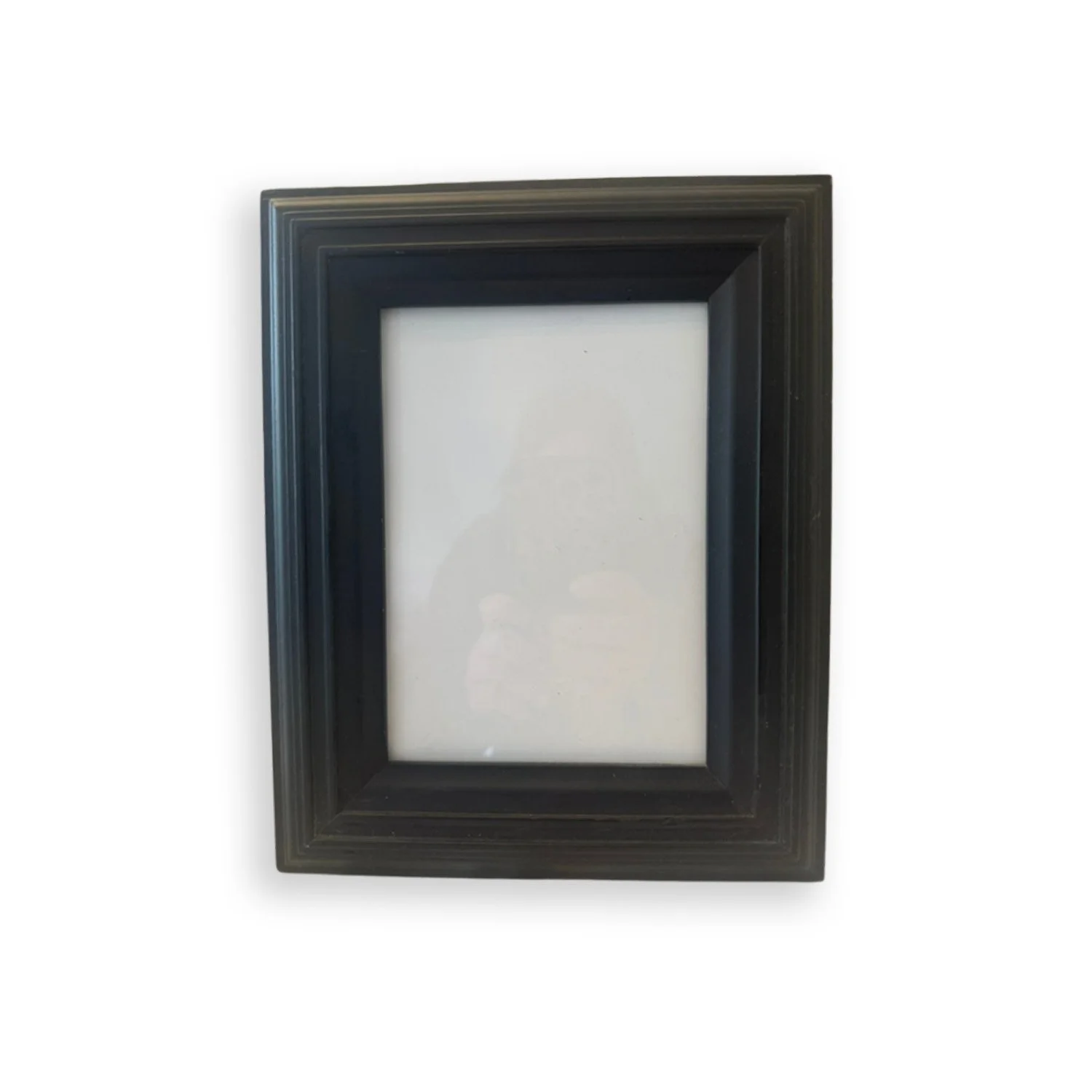dark-toned-picture-frame.jpg
