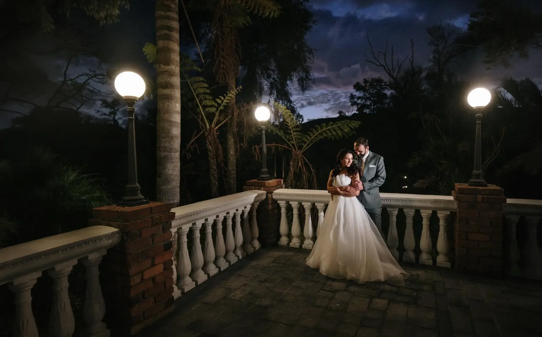 A Fairytale Wedding Location... and a Family Band